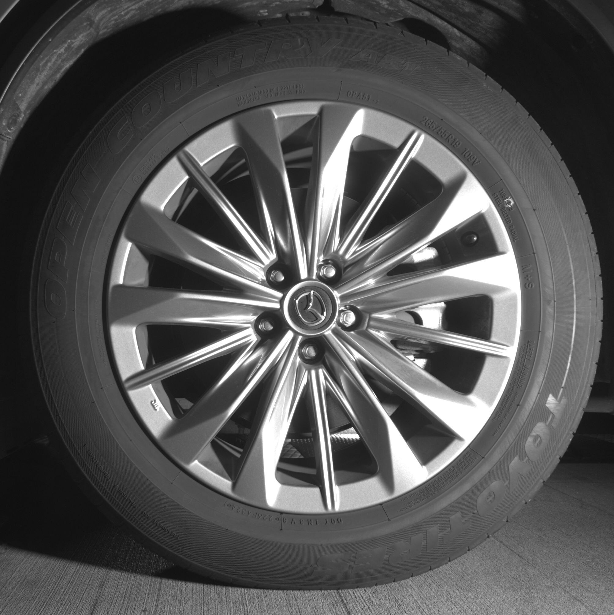 Thumbnail: 2025 Mazda CX-90 - 9