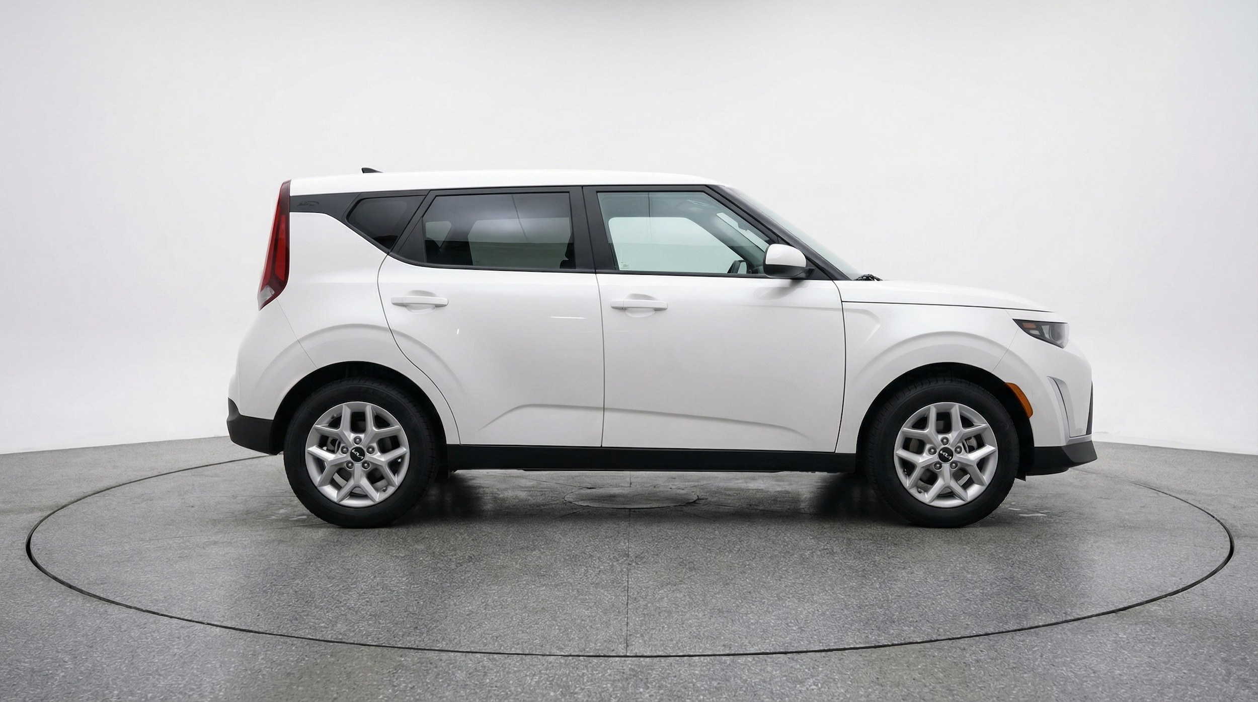 Thumbnail: 2025 Kia Soul - 8