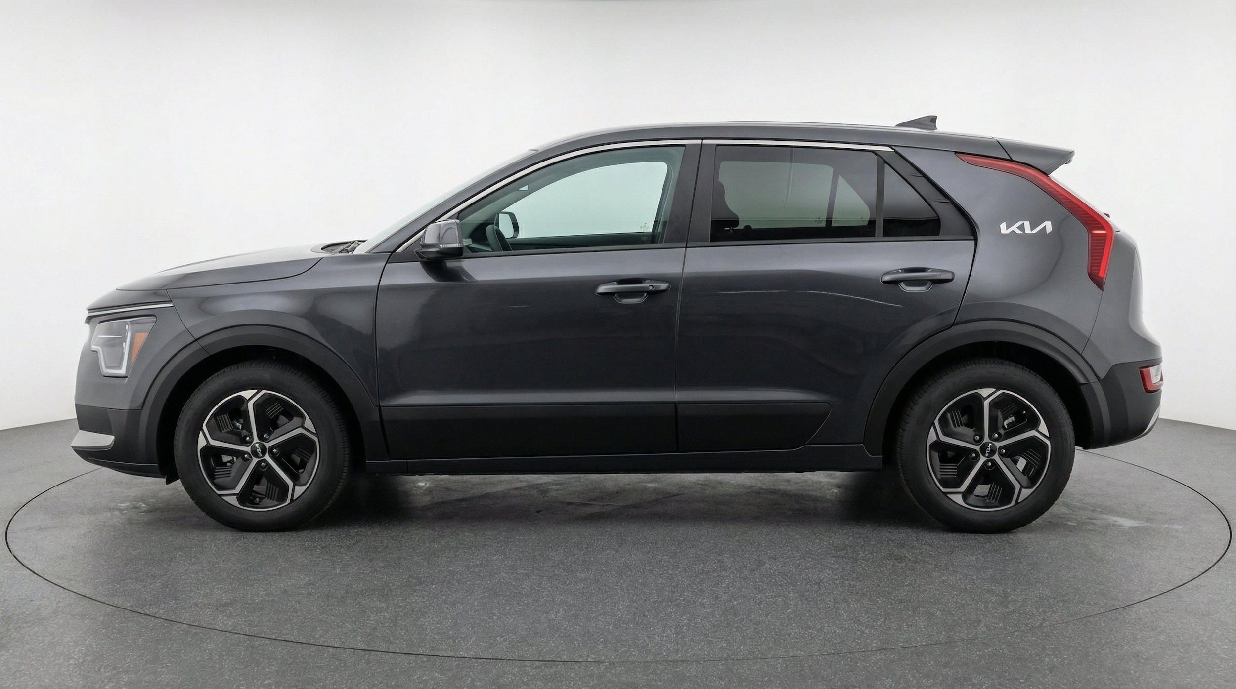 Thumbnail: 2026 Kia Niro - 5