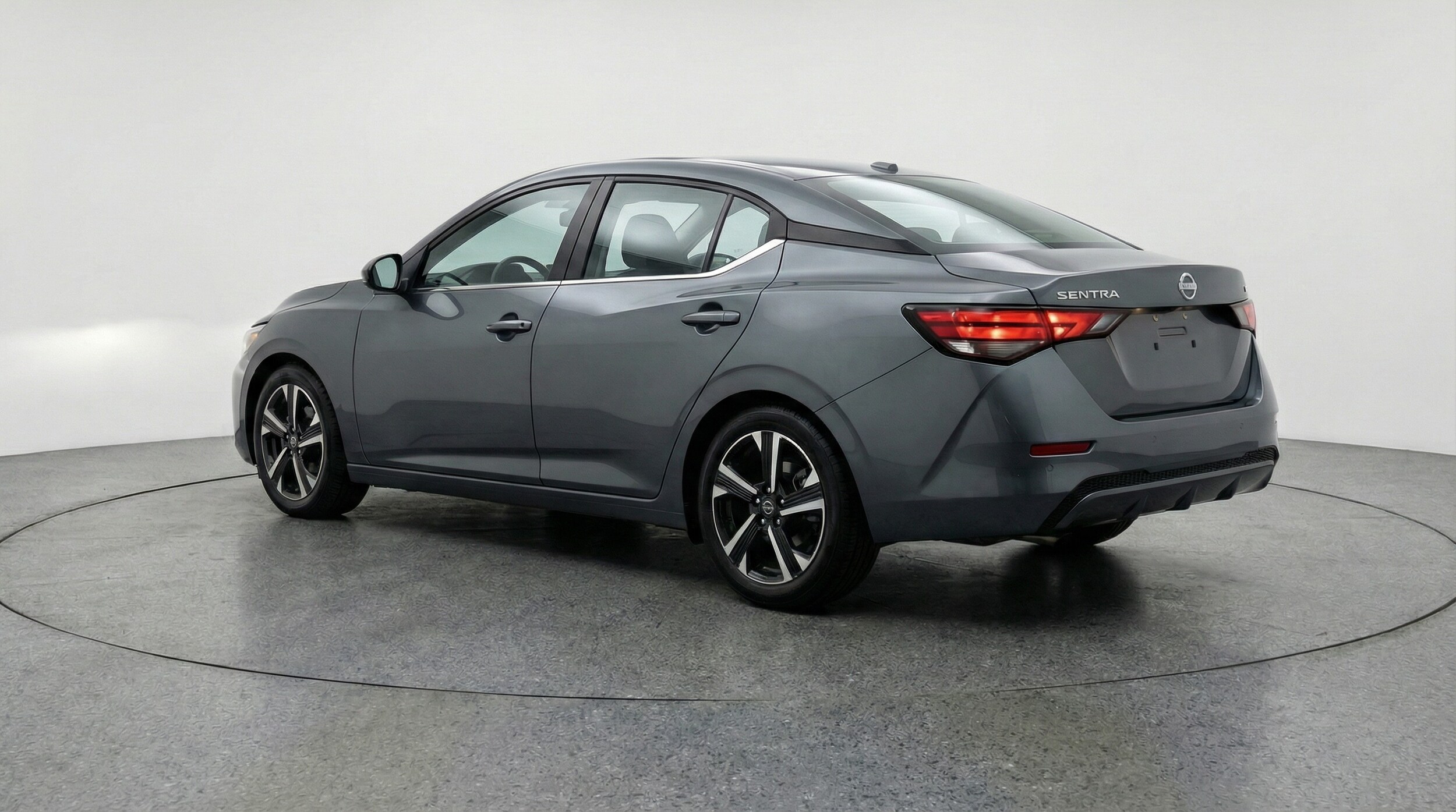 Thumbnail: 2025 Nissan Sentra - 5