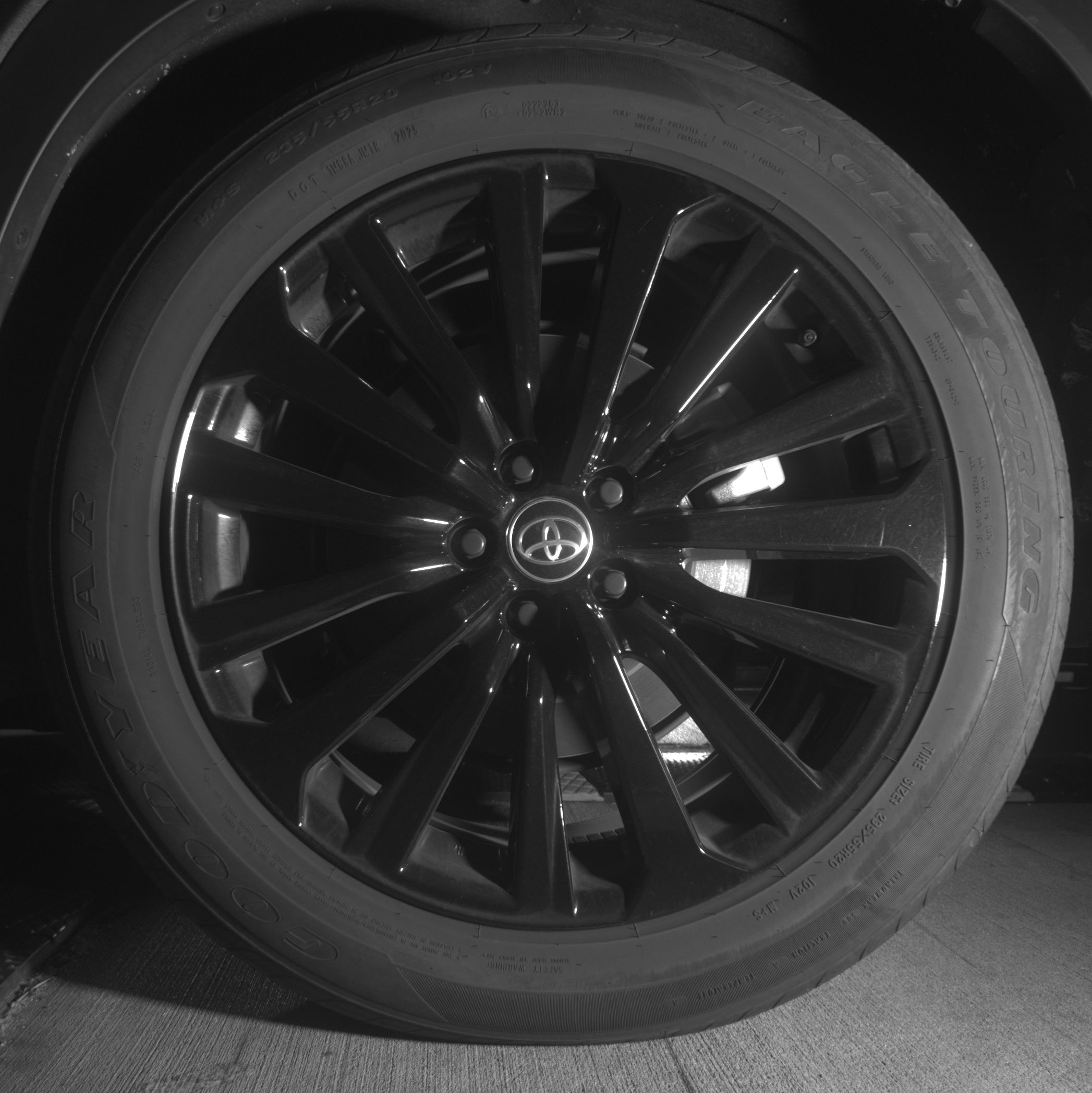 Thumbnail: 2025 Toyota Highlander - 11