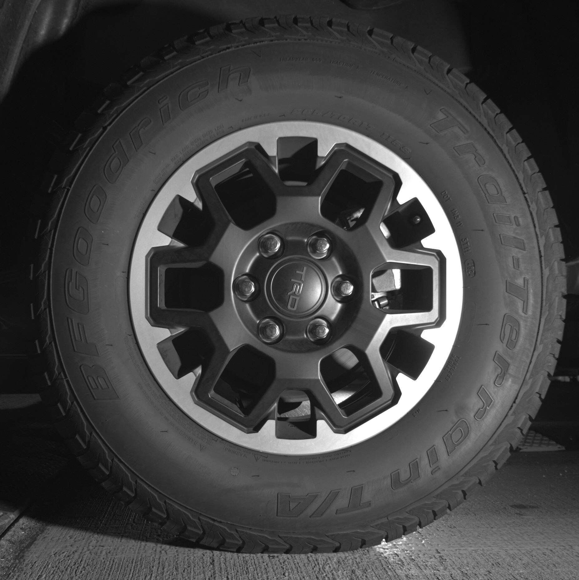 Thumbnail: 2025 Toyota Tacoma - 11