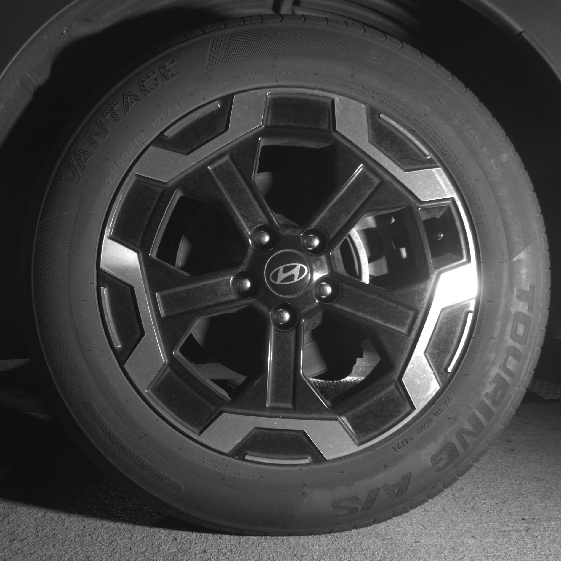 Thumbnail: 2024 Hyundai Santa Fe - 14
