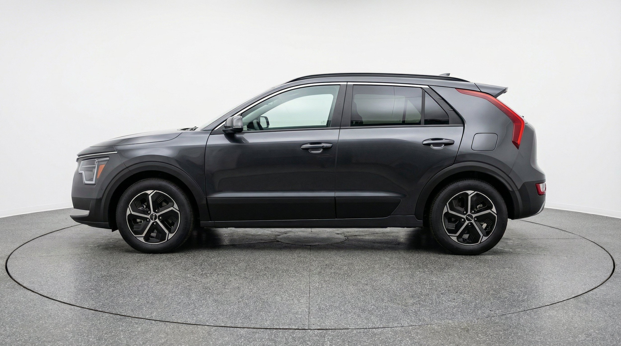 Thumbnail: 2026 Kia Niro - 5