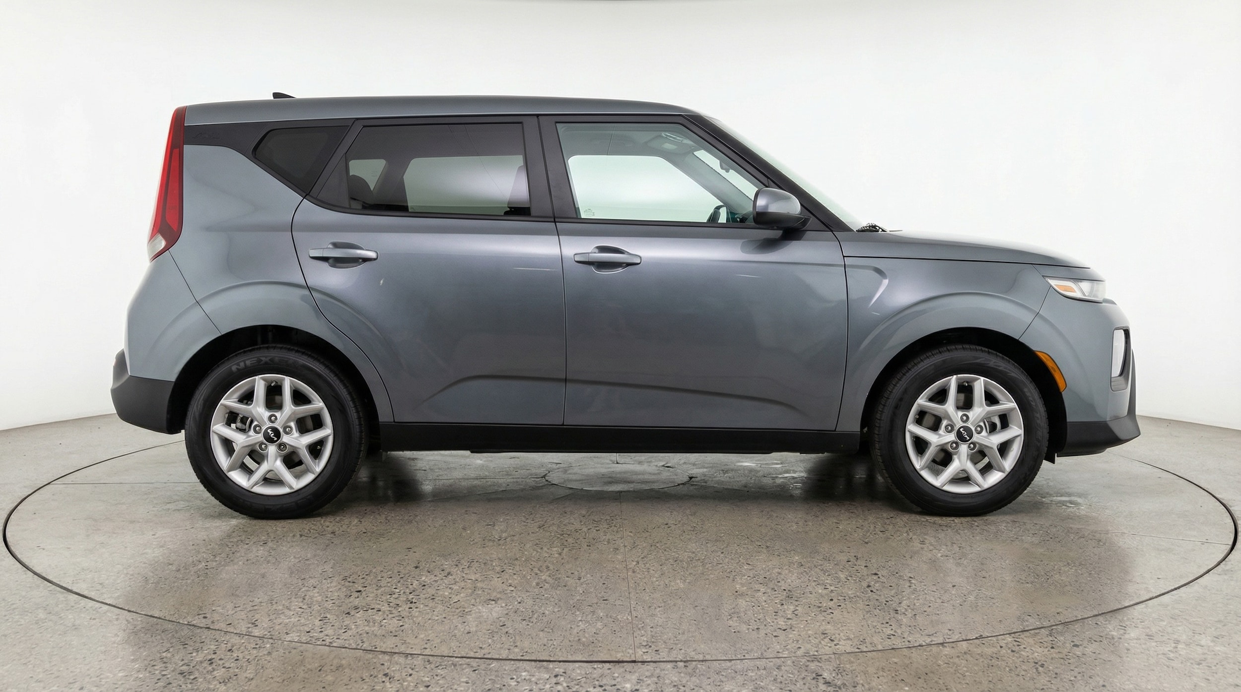 Thumbnail: 2025 Kia Soul - 8