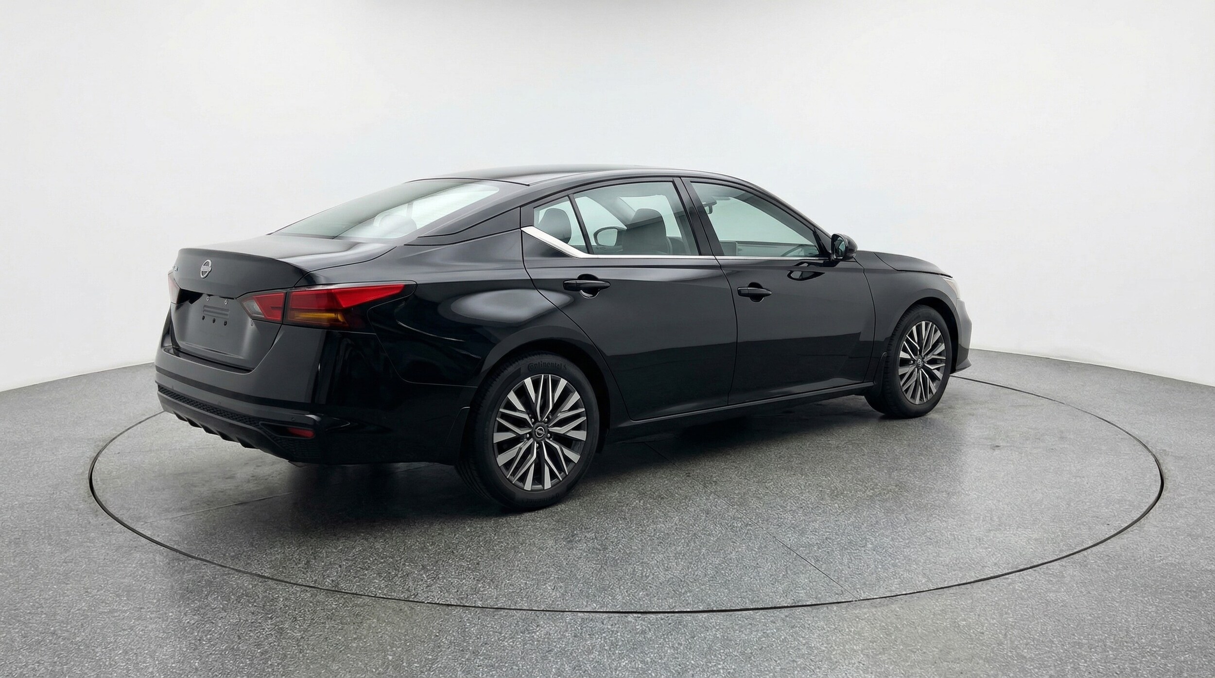 Thumbnail: 2025 Nissan Altima - 7