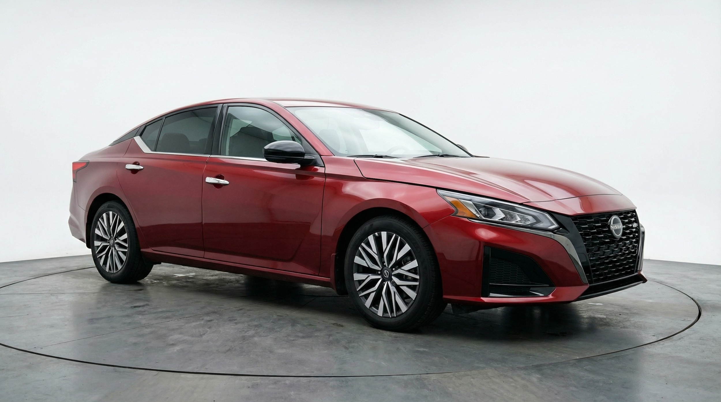 Thumbnail: 2025 Nissan Altima - 1