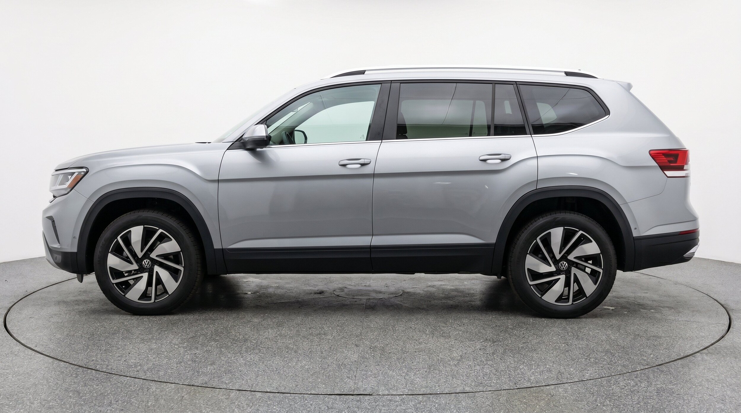 Thumbnail: 2026 Volkswagen Atlas - 5