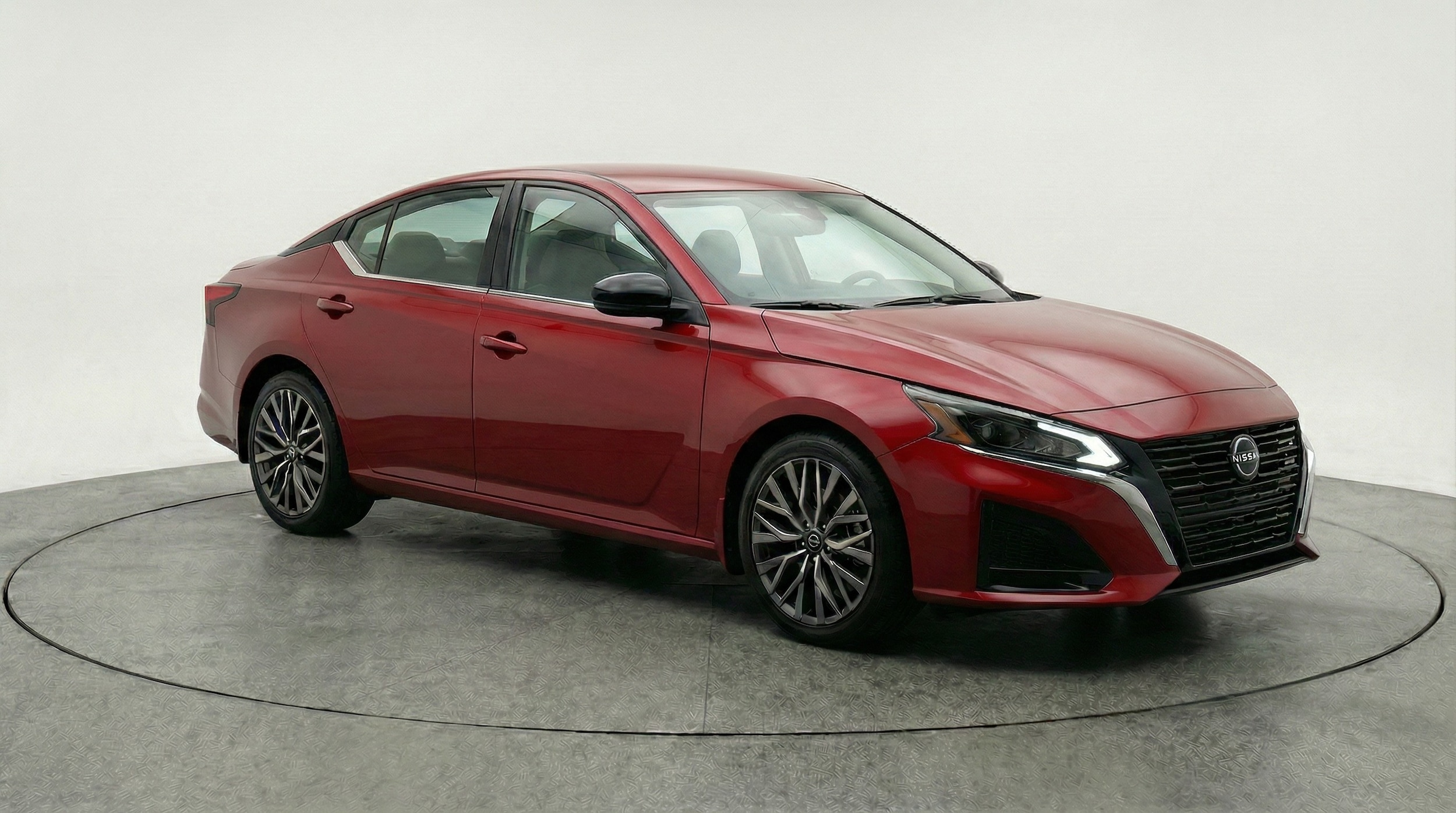 Thumbnail: 2025 Nissan Altima - 1