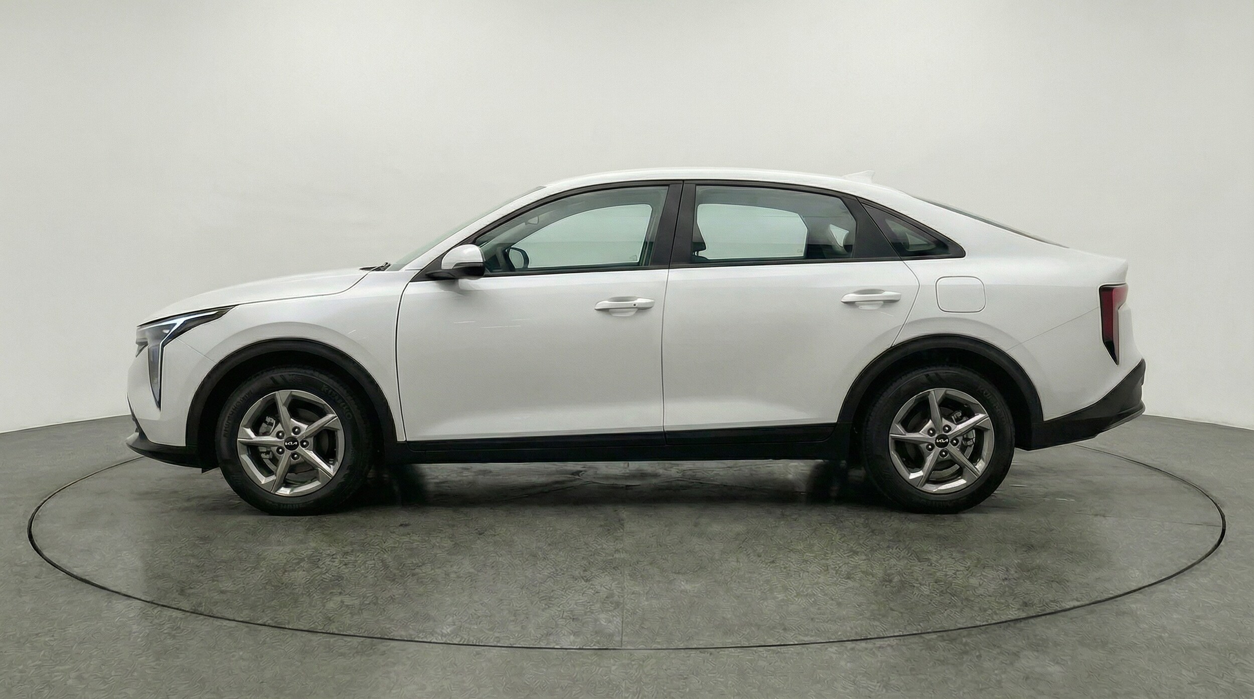 Thumbnail: 2025 Kia K4 - 8