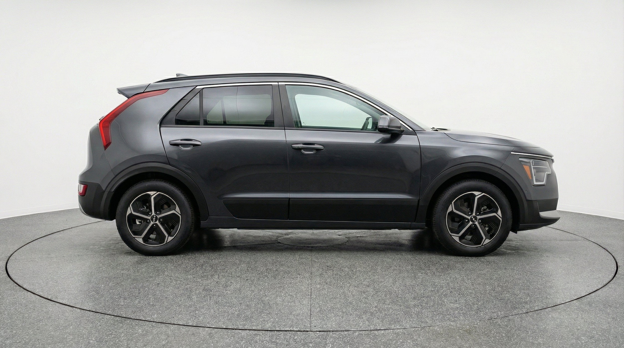 Thumbnail: 2026 Kia Niro - 11