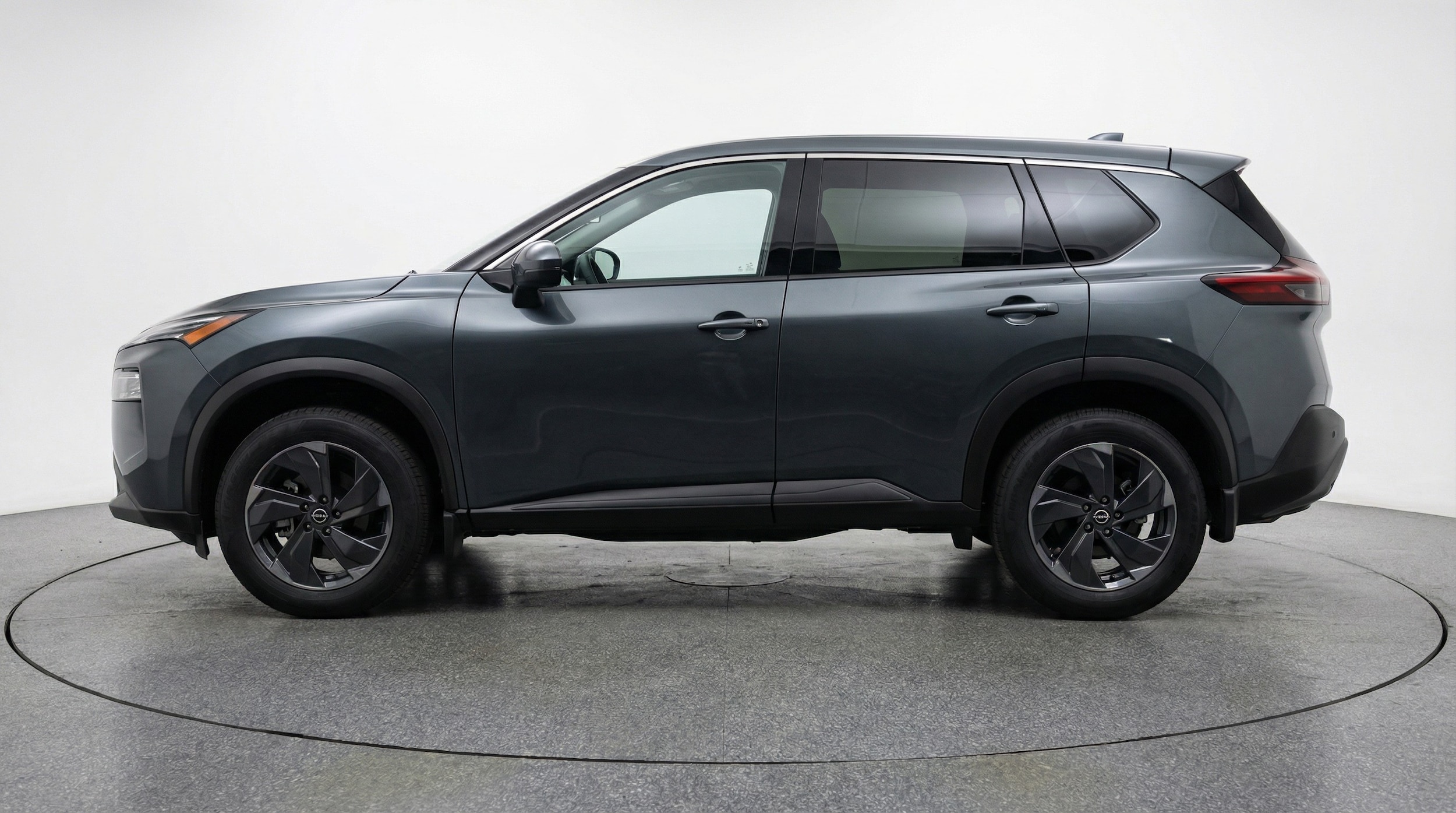 Thumbnail: 2025 Nissan Rogue - 4