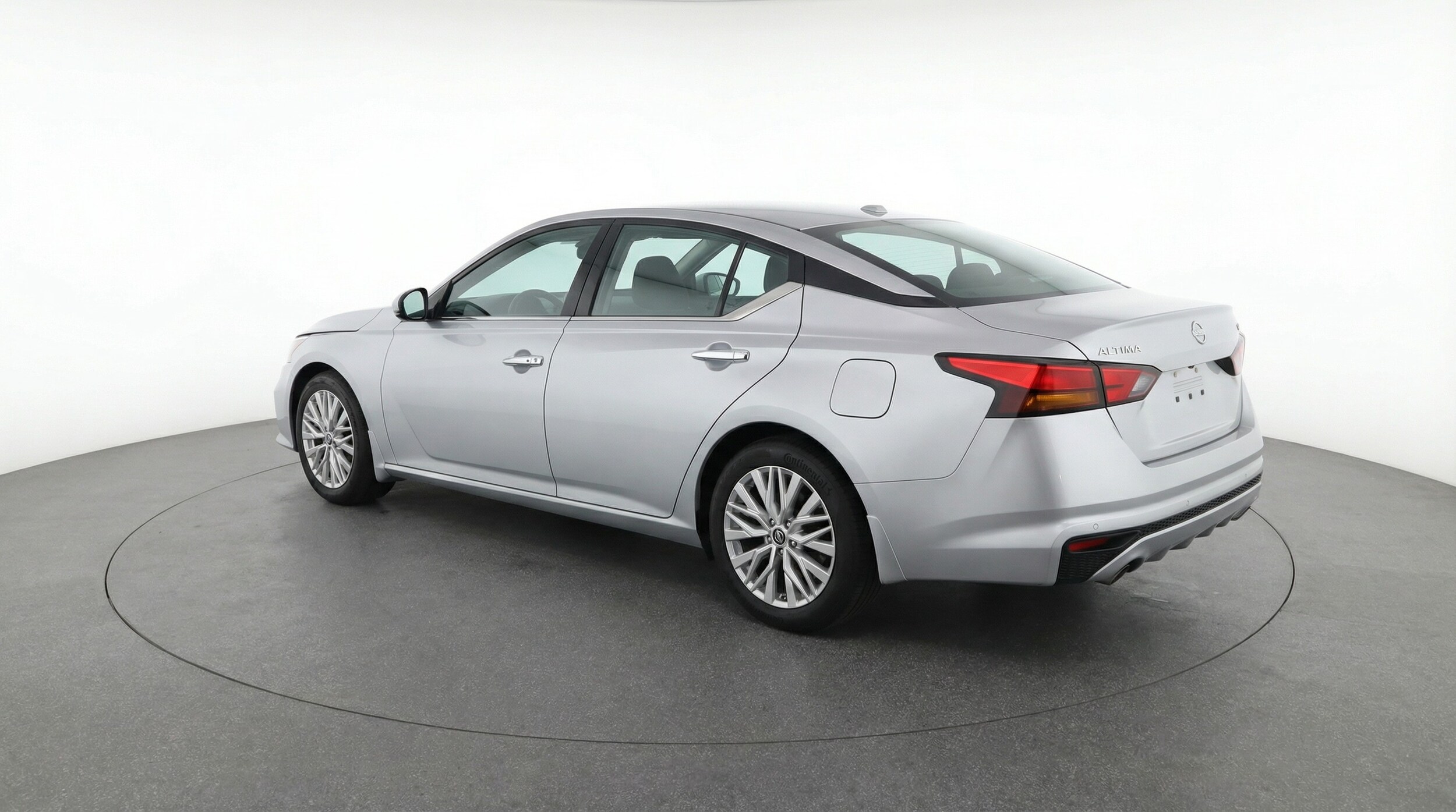 Thumbnail: 2025 Nissan Altima - 5