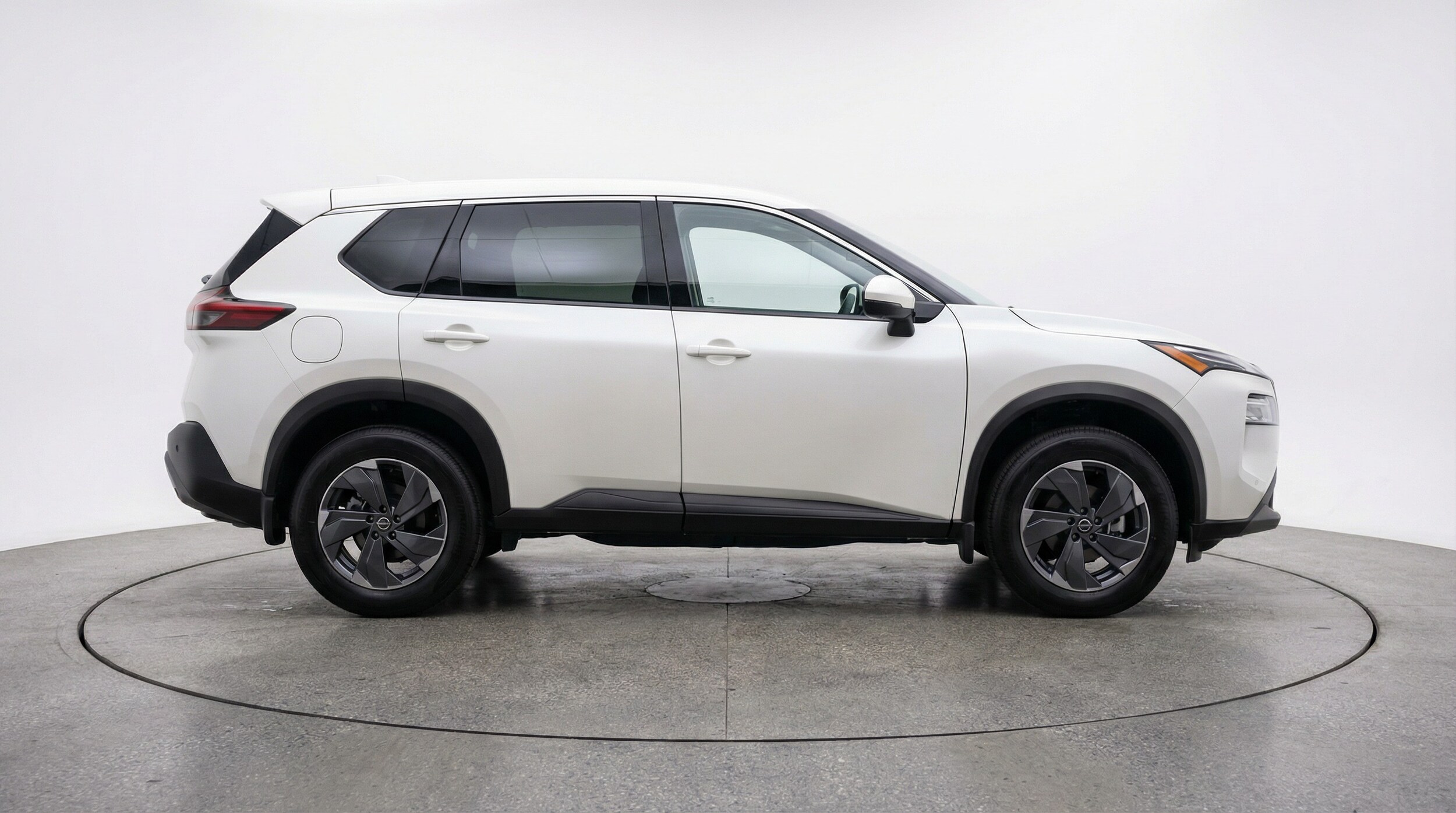 Thumbnail: 2025 Nissan Rogue - 8