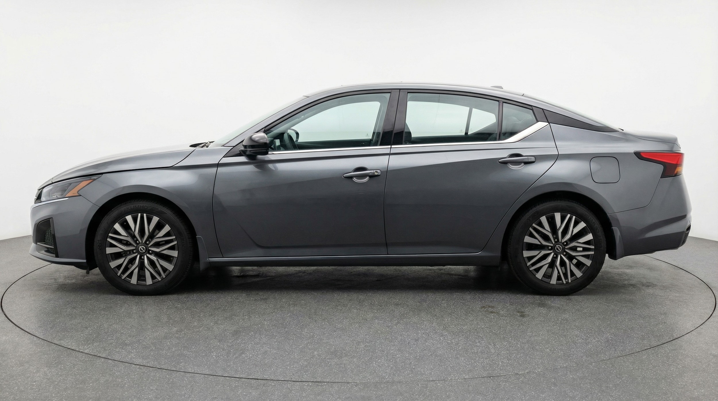 Thumbnail: 2025 Nissan Altima - 4