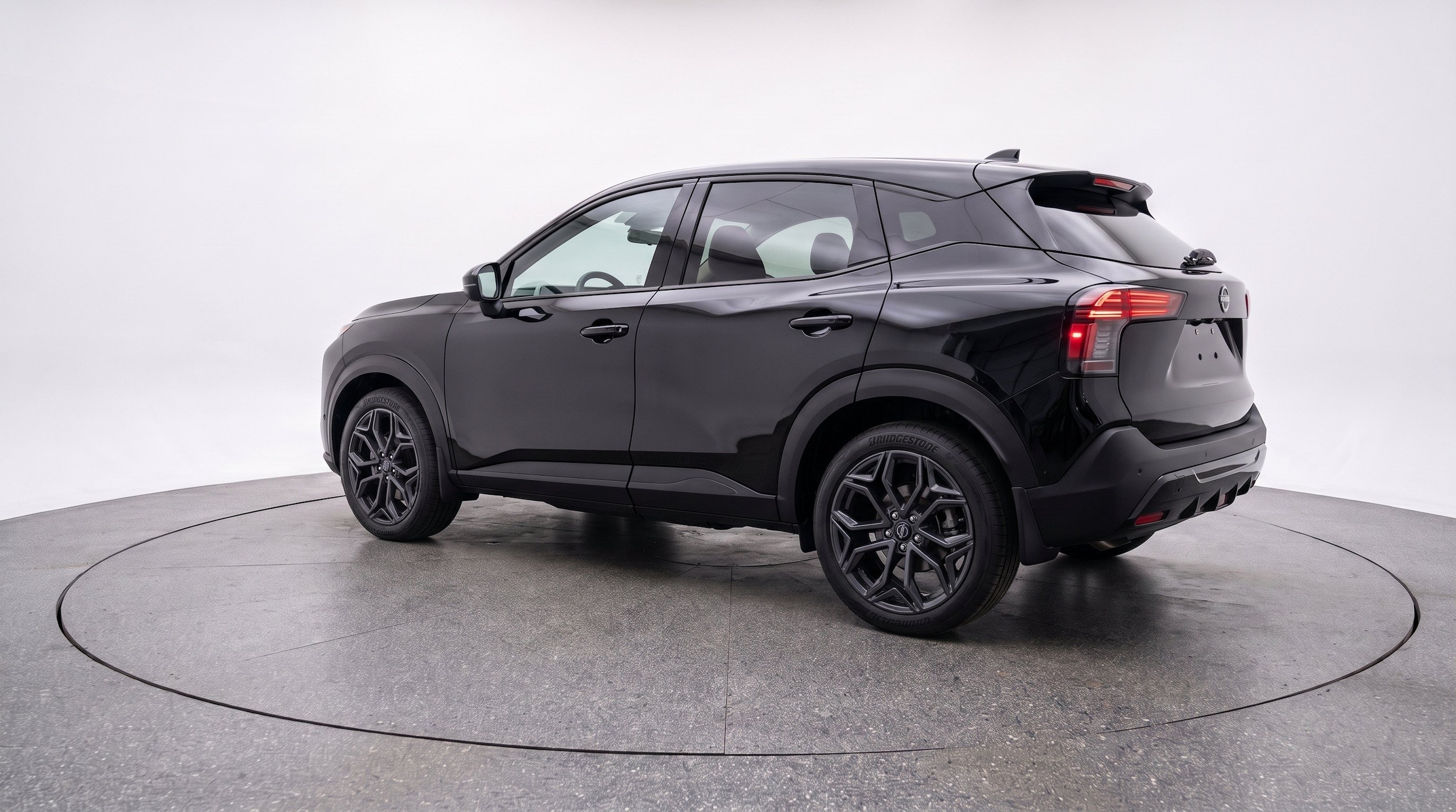 Thumbnail: 2026 Nissan Kicks - 6