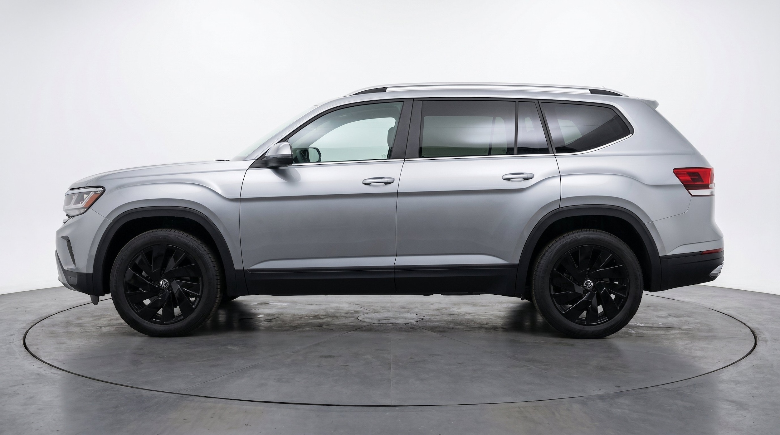 Thumbnail: 2026 Volkswagen Atlas - 5