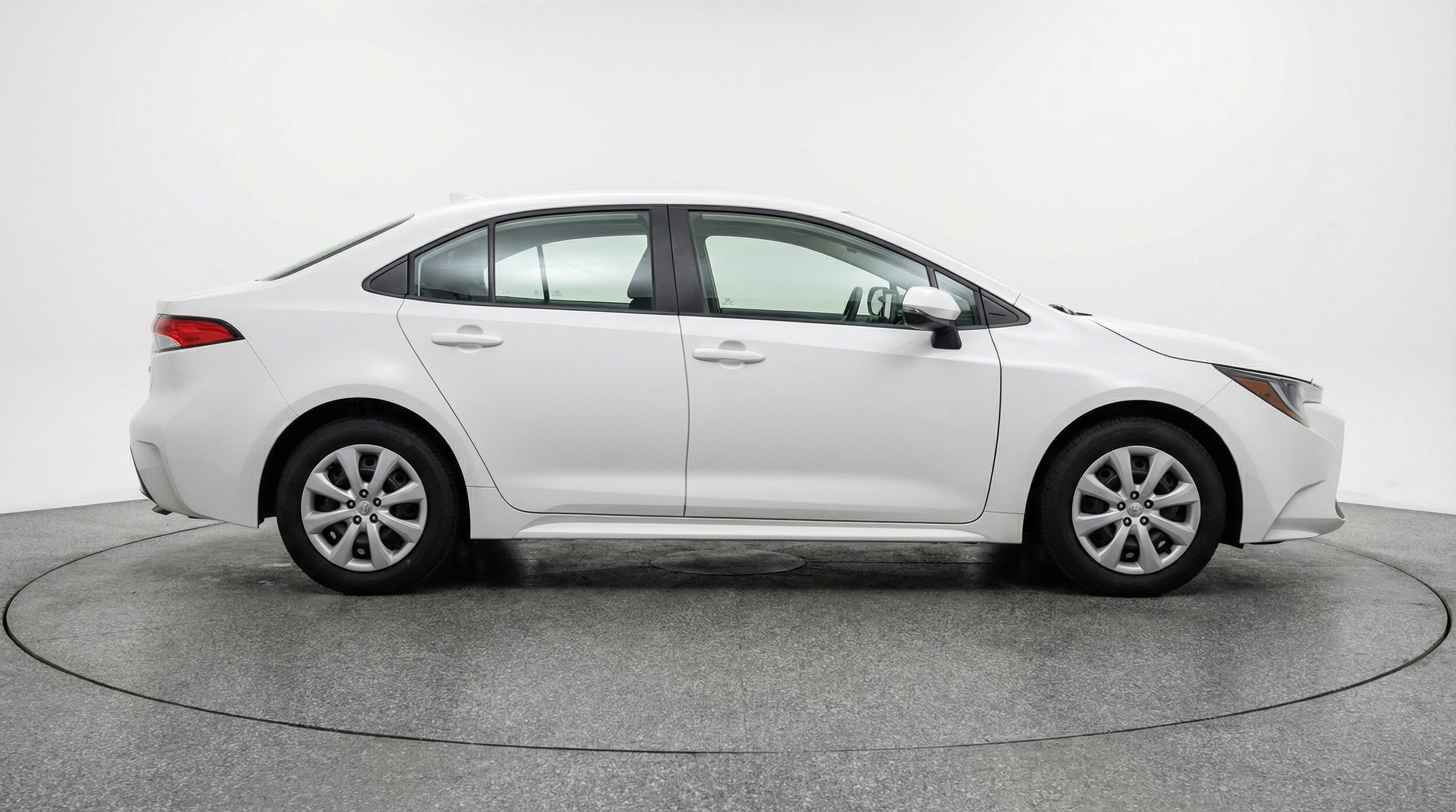 Thumbnail: 2025 Toyota Corolla - 11