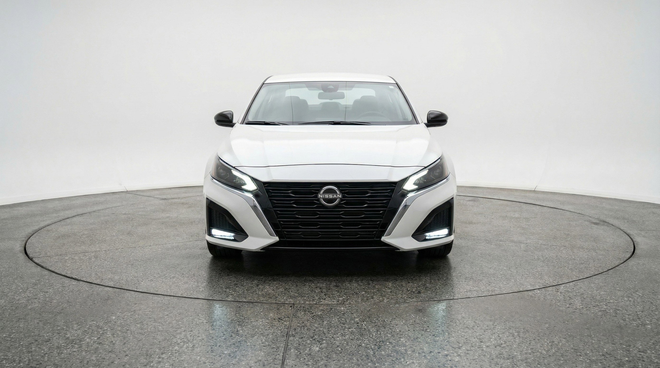 Thumbnail: 2025 Nissan Altima - 2
