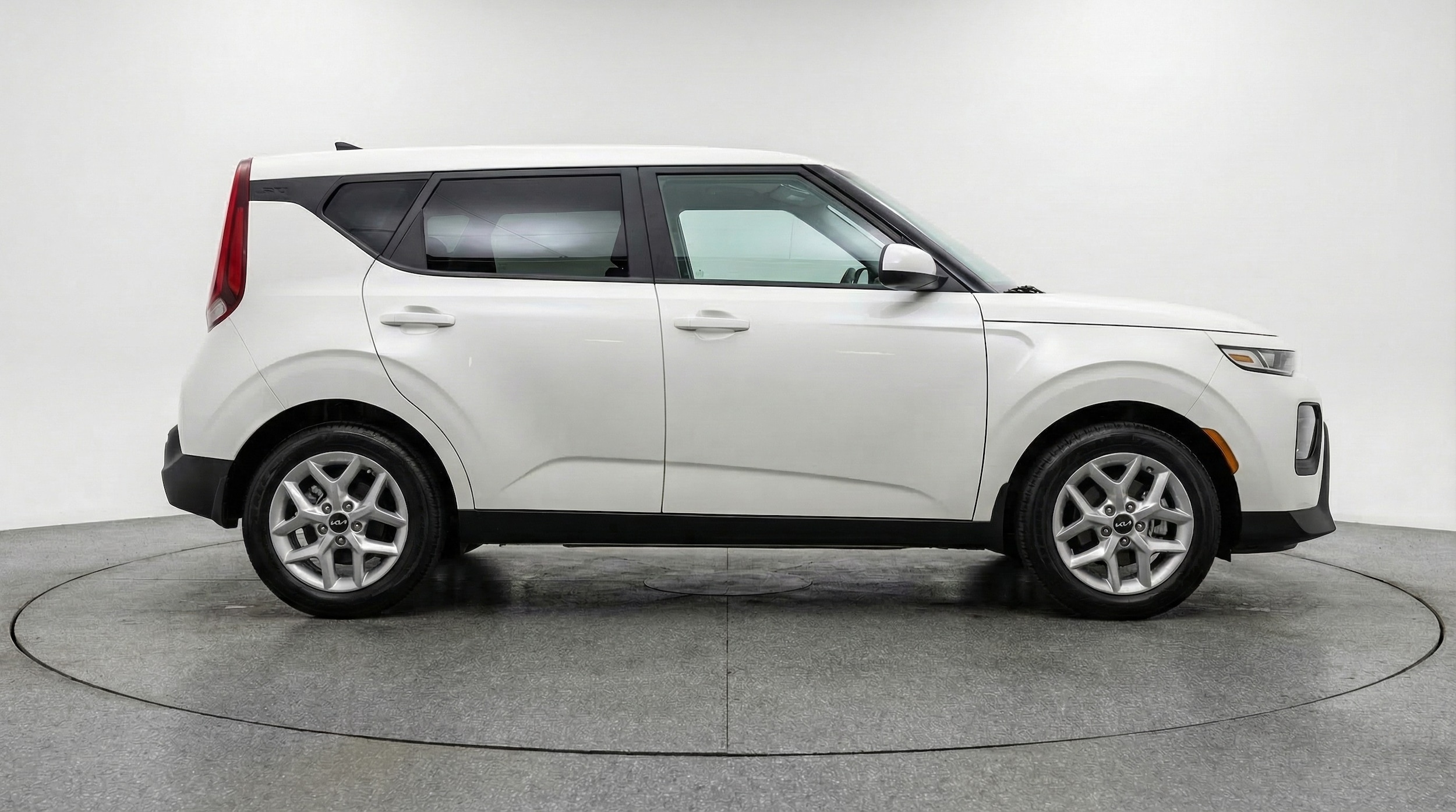 Thumbnail: 2025 Kia Soul - 8