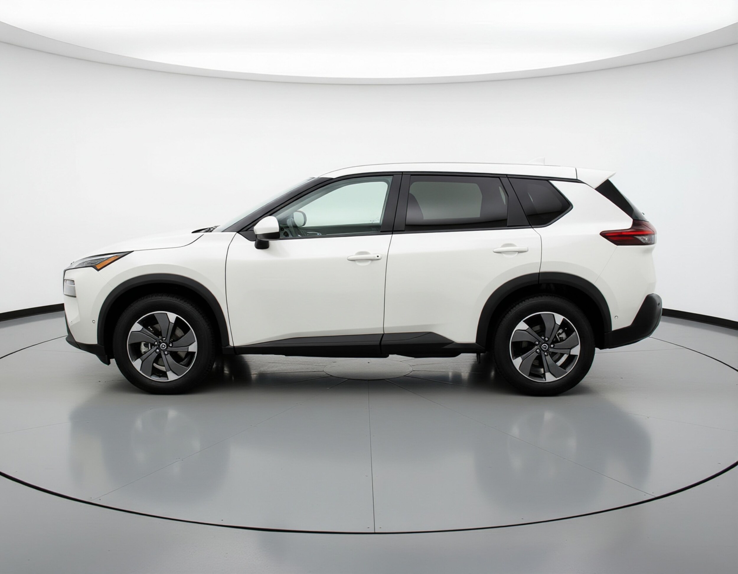 Thumbnail: 2025 Nissan Rogue - 4