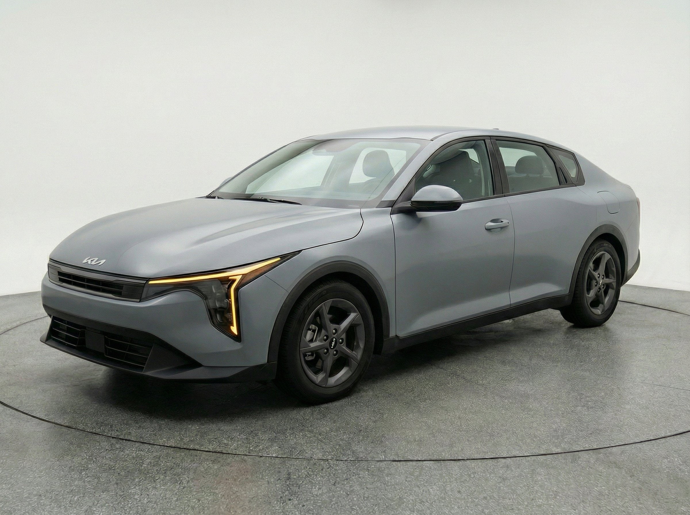 Thumbnail: 2025 Kia K4 - 3