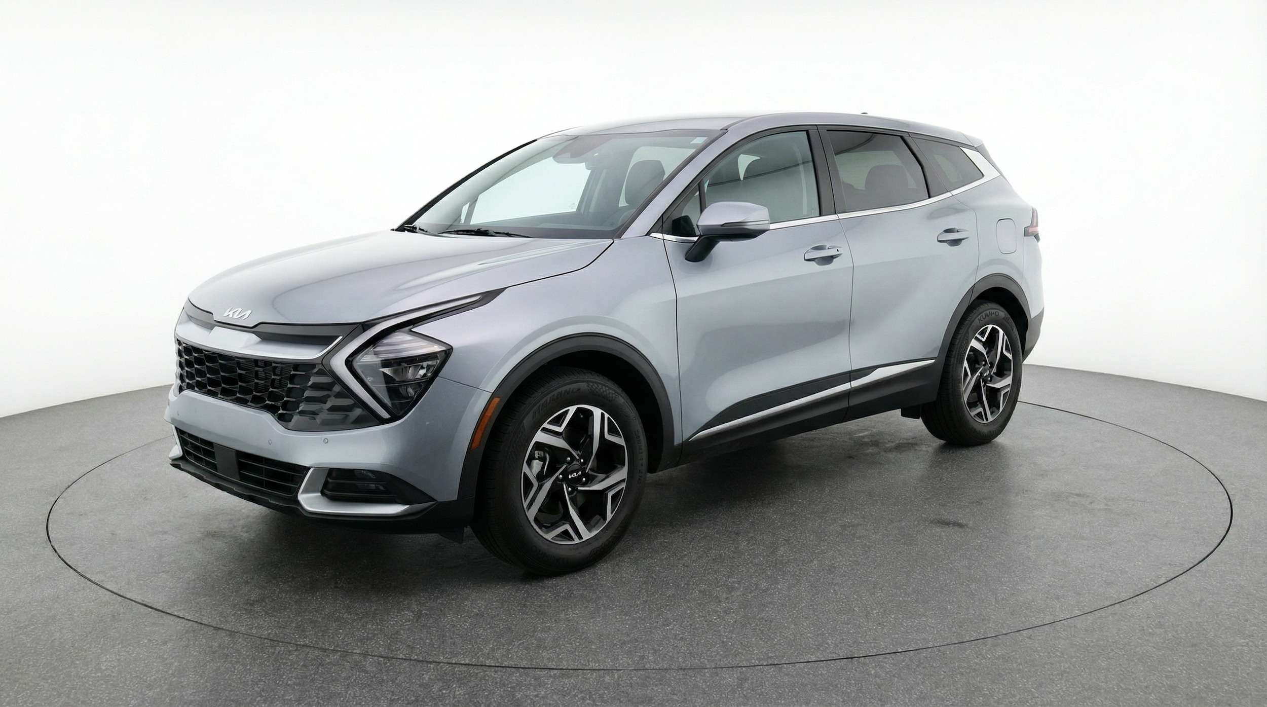 Thumbnail: 2025 Kia Sportage - 3