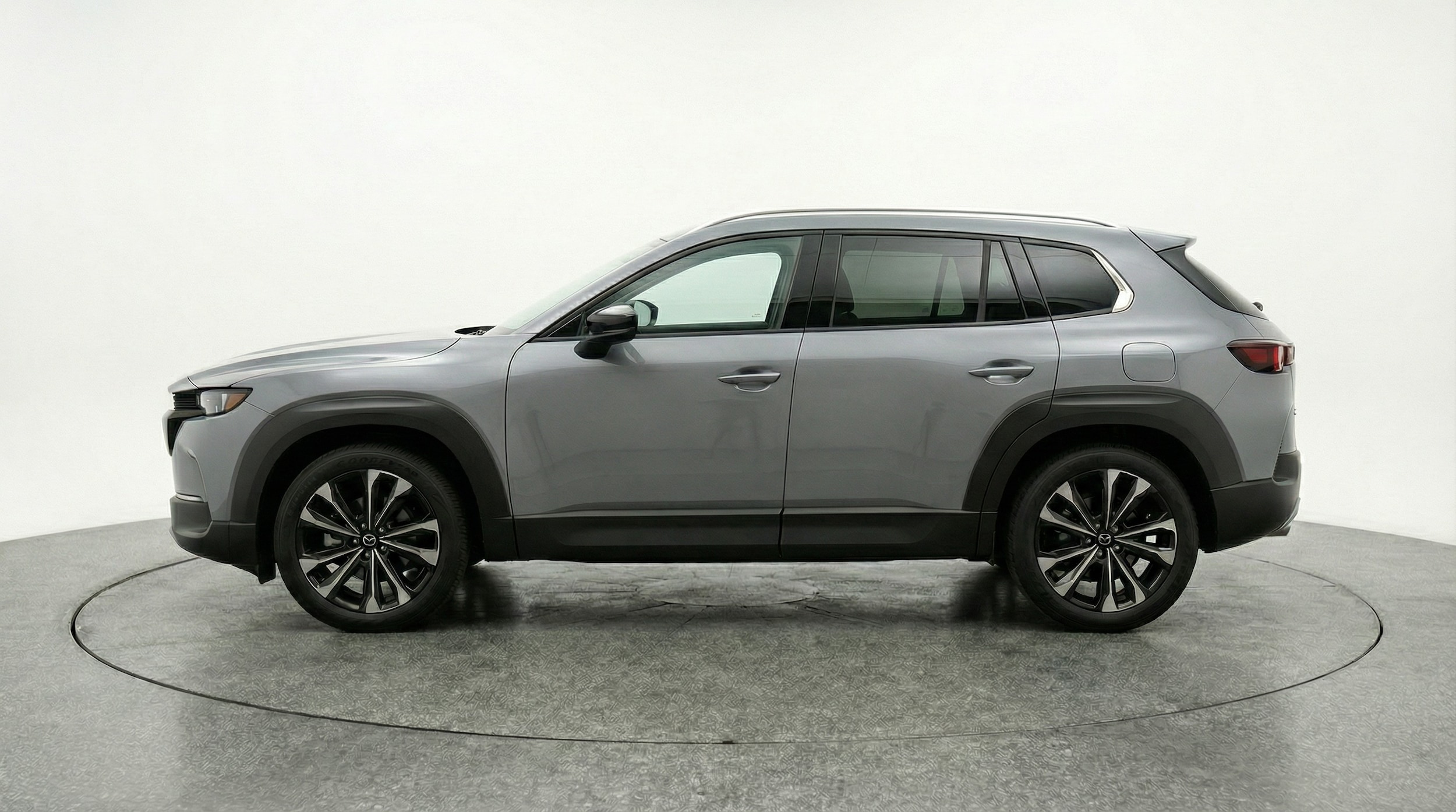 Thumbnail: 2025 Mazda CX-50 - 4