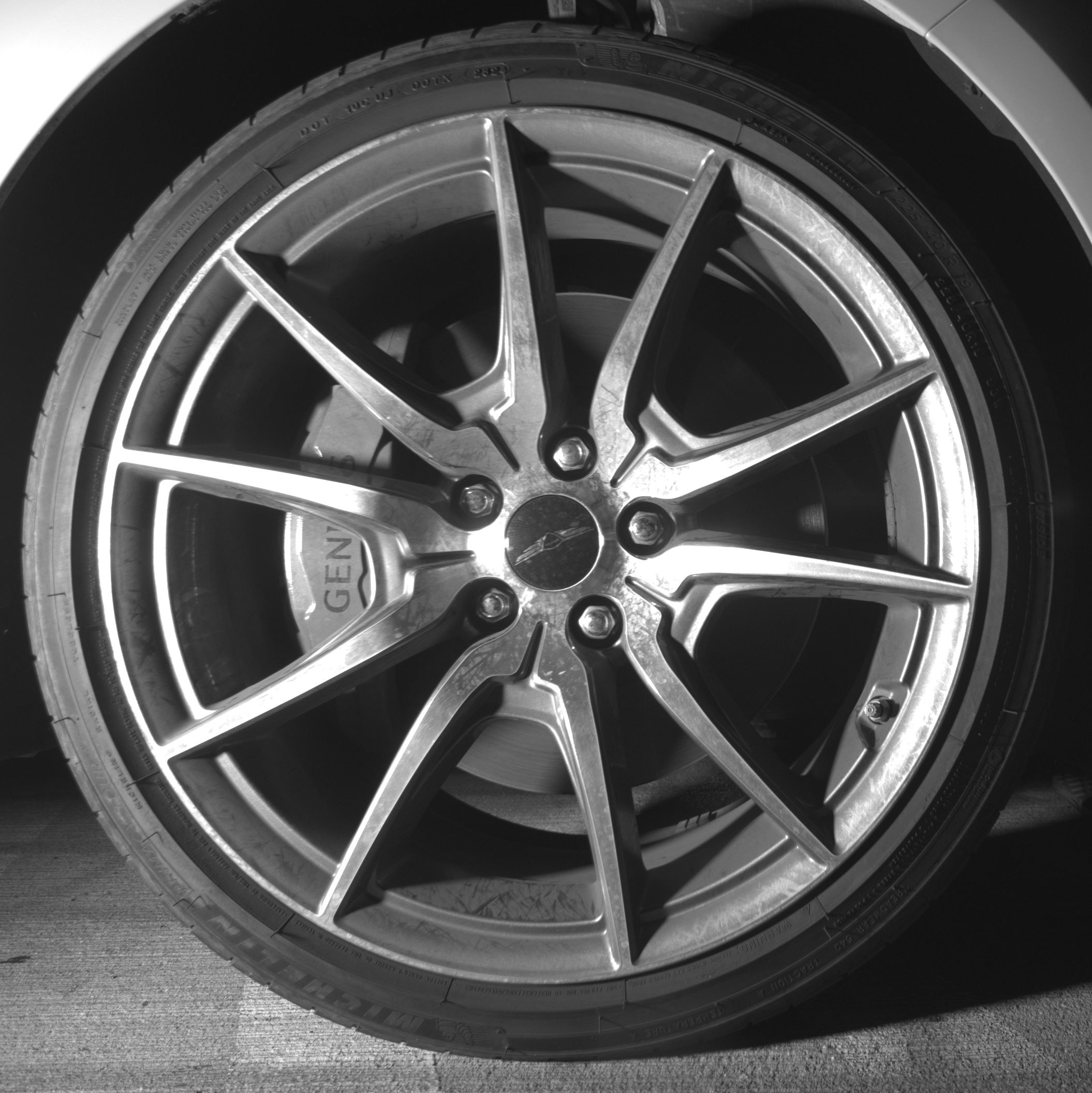 Thumbnail: 2025 Genesis G70 - 10