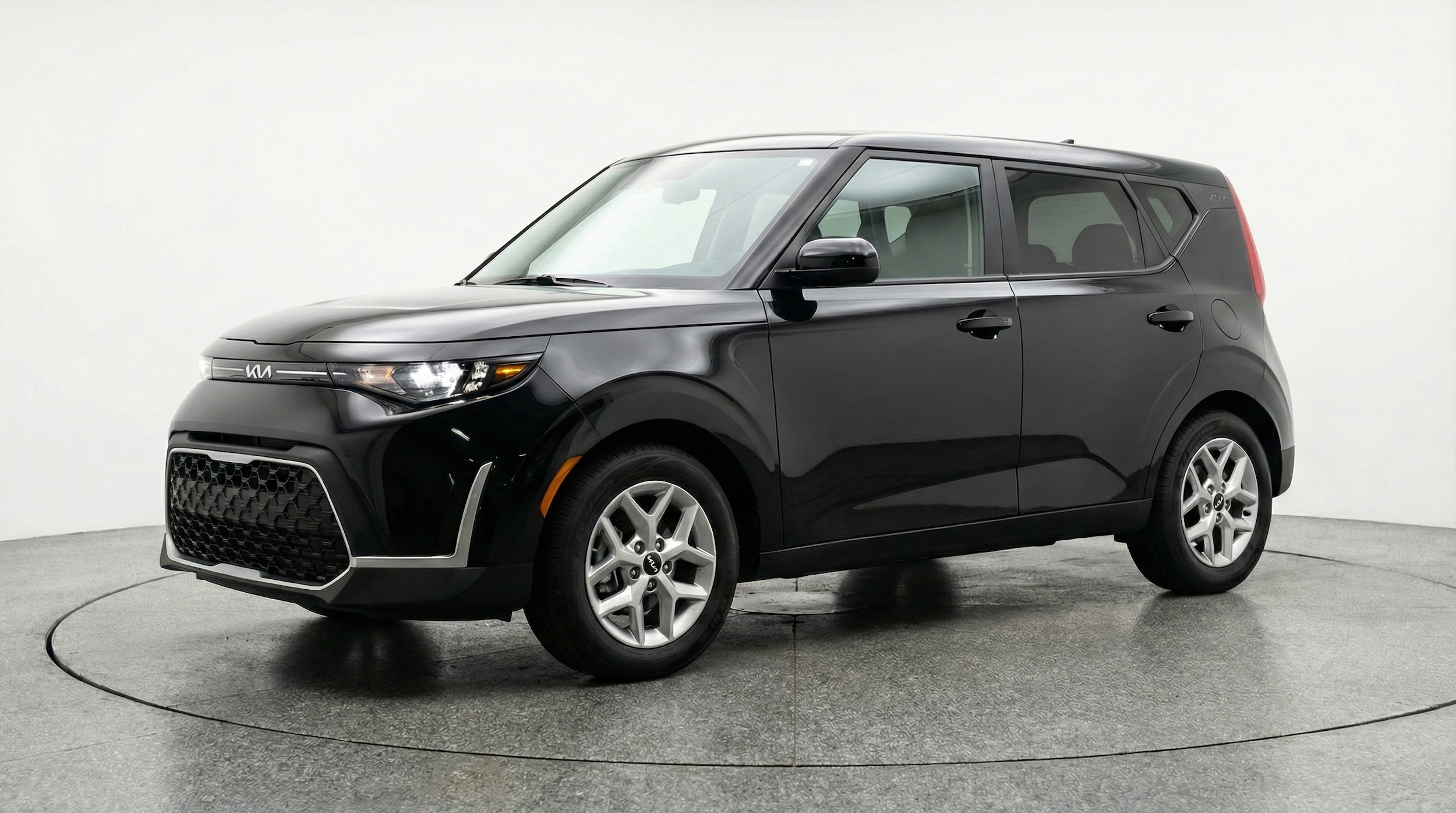 Thumbnail: 2025 Kia Soul - 3