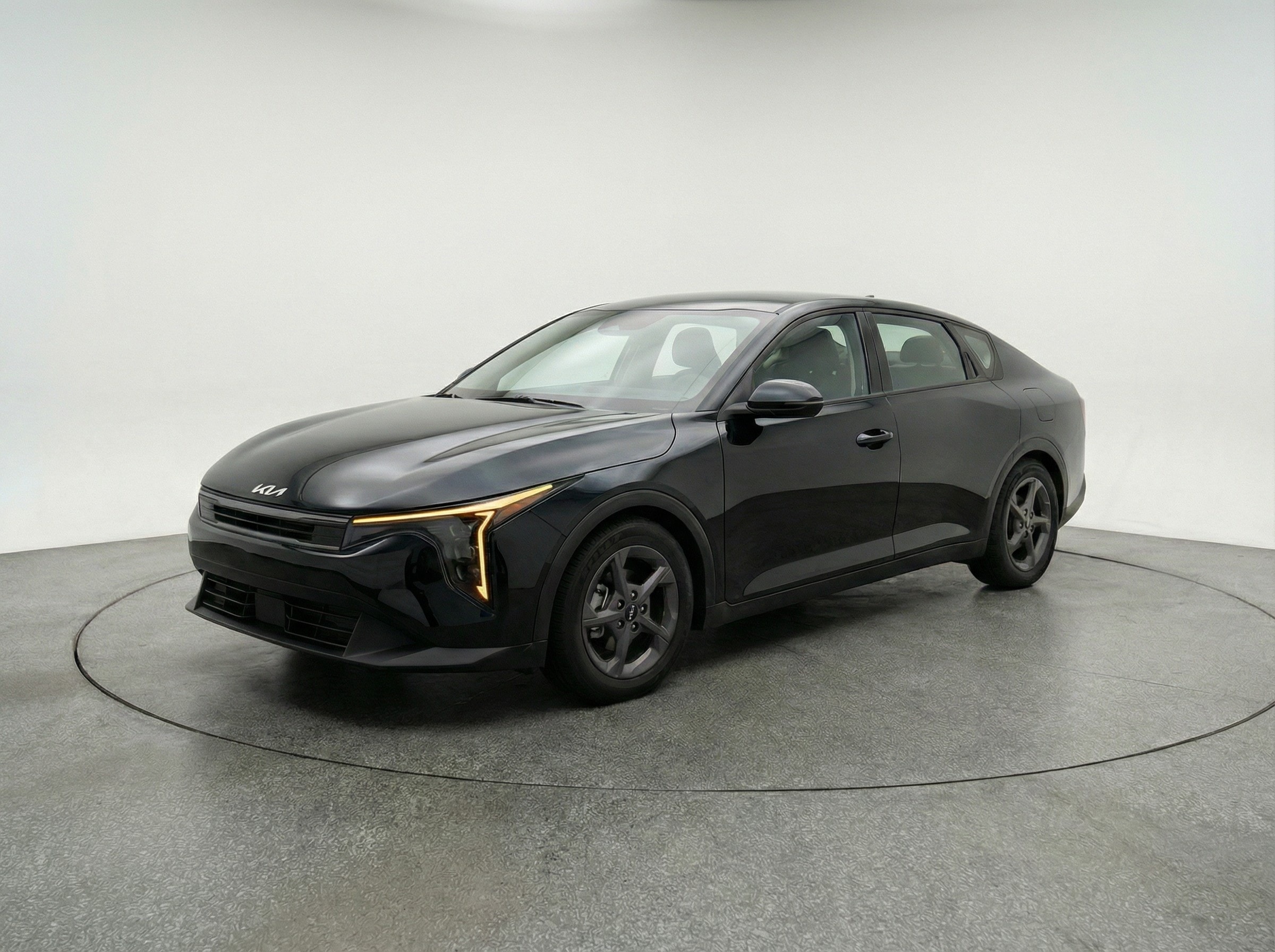 Thumbnail: 2025 Kia K4 - 3