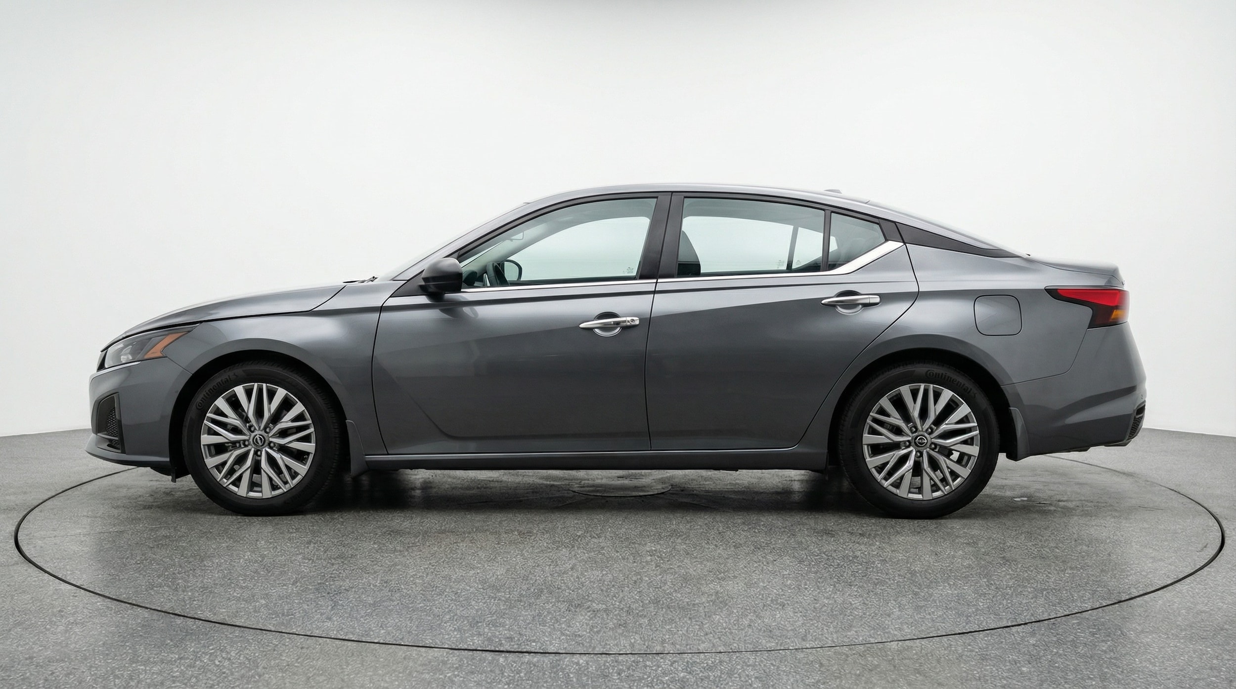 Thumbnail: 2025 Nissan Altima - 4