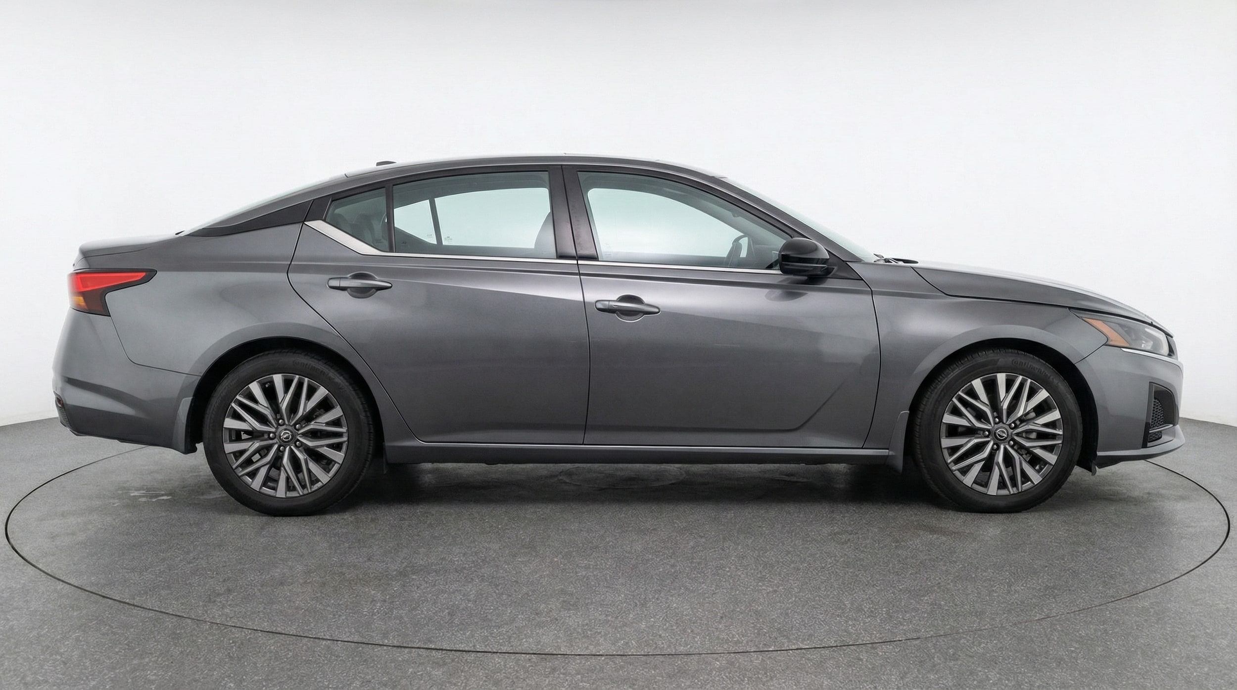 Thumbnail: 2025 Nissan Altima - 8