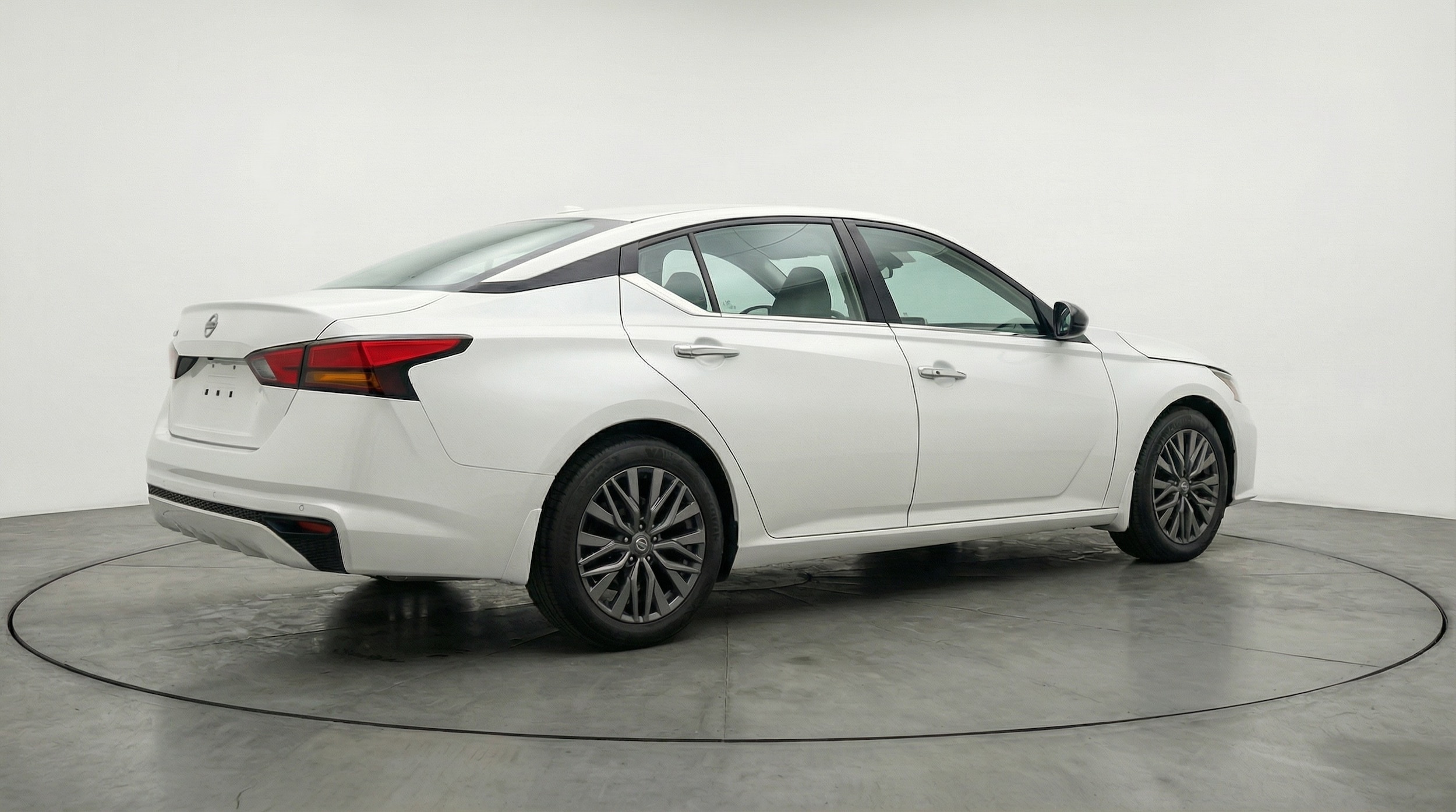 Thumbnail: 2025 Nissan Altima - 7