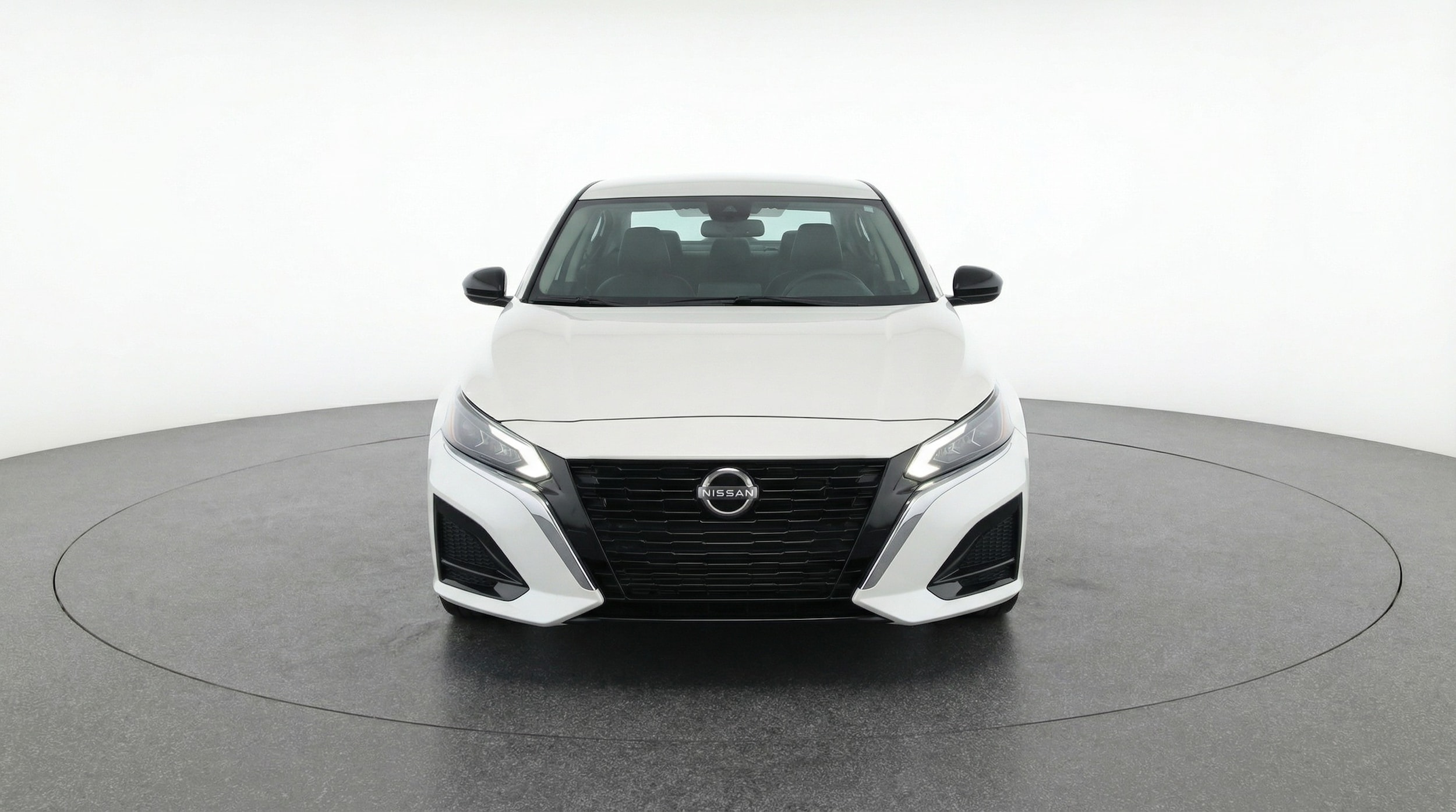 Thumbnail: 2025 Nissan Altima - 2