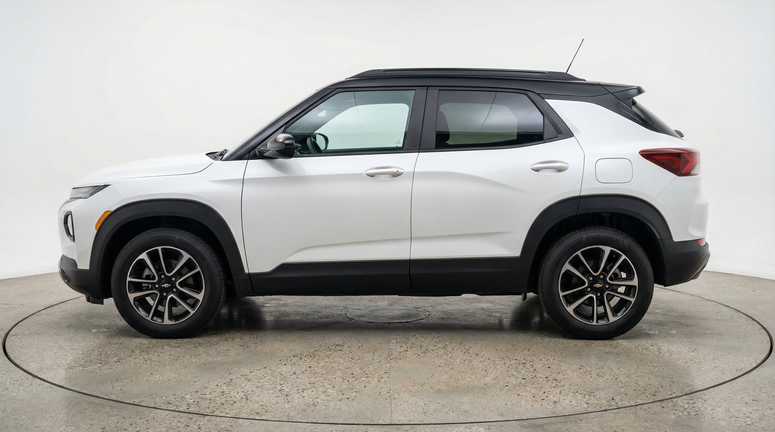 Thumbnail: 2025 Chevrolet TrailBlazer - 5