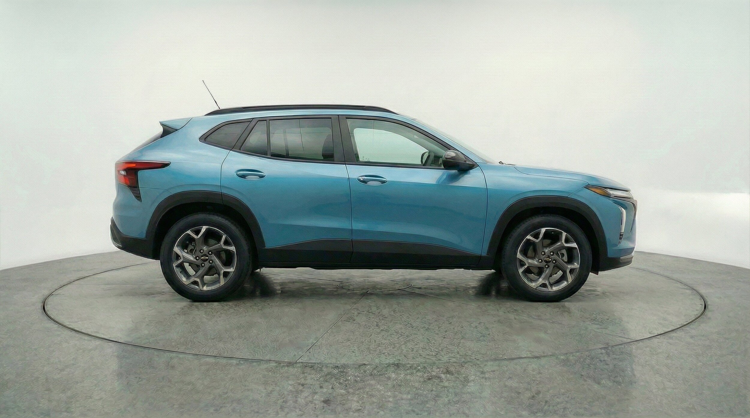 Thumbnail: 2025 Chevrolet Trax - 11