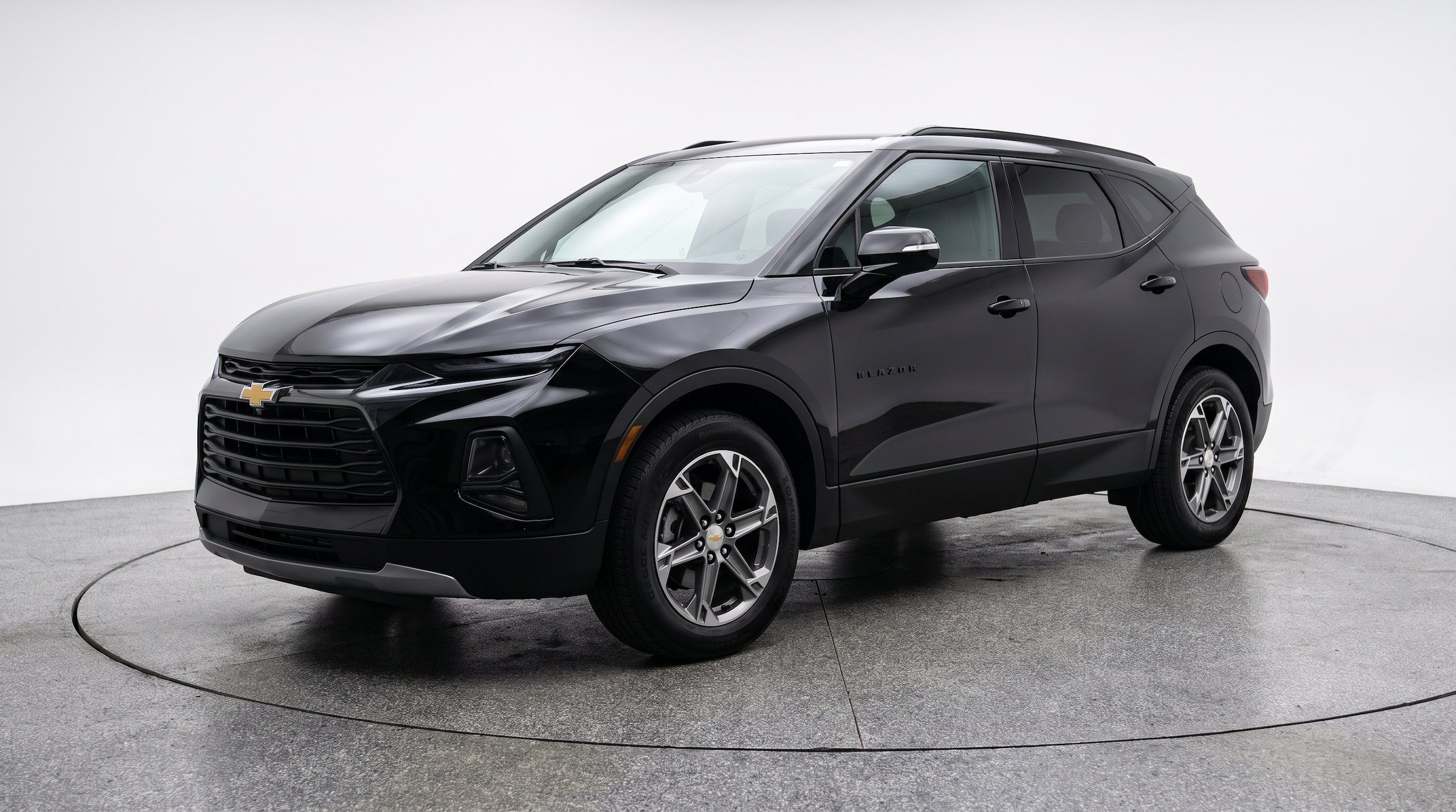 Thumbnail: 2026 Chevrolet Blazer - 3