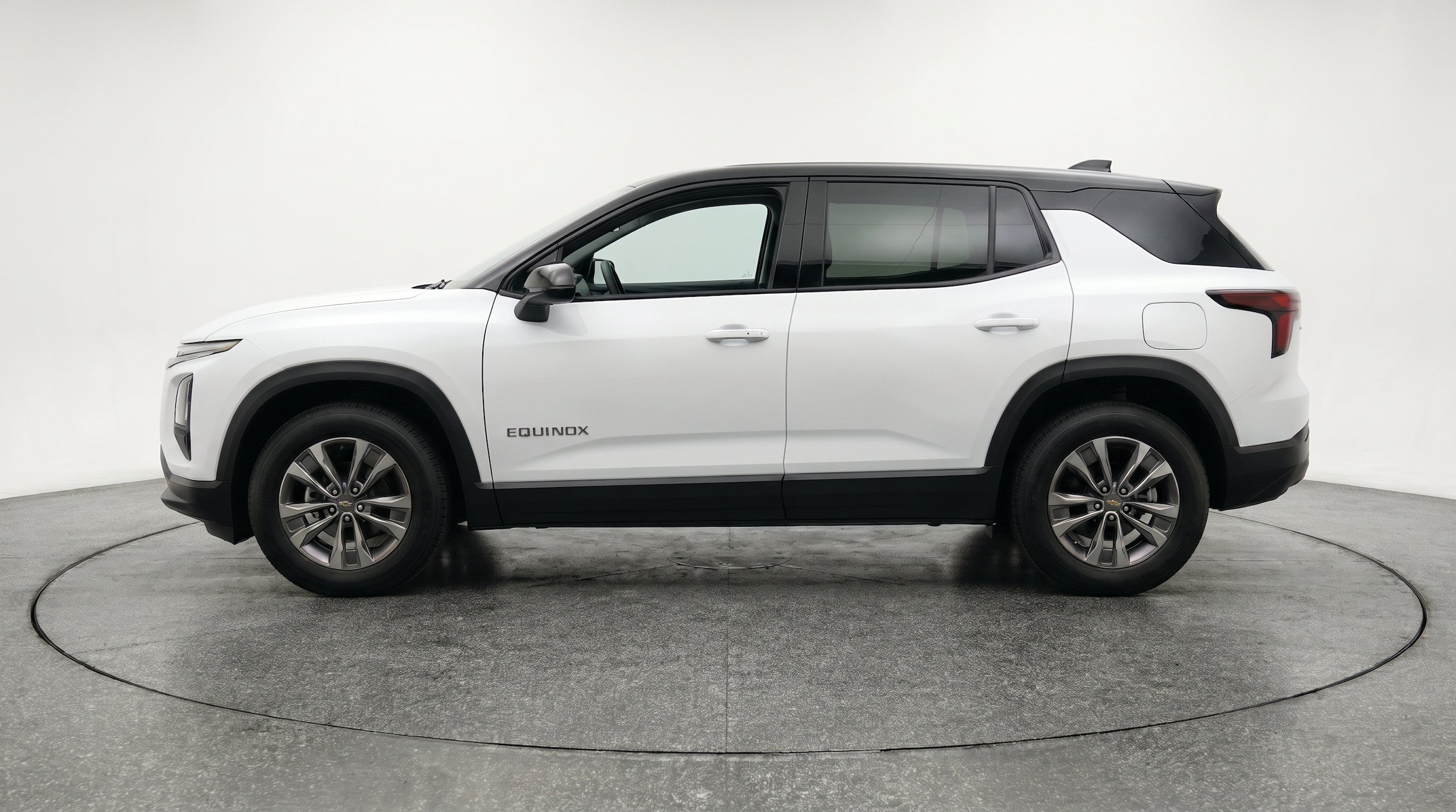 Thumbnail: 2025 Chevrolet Equinox - 5