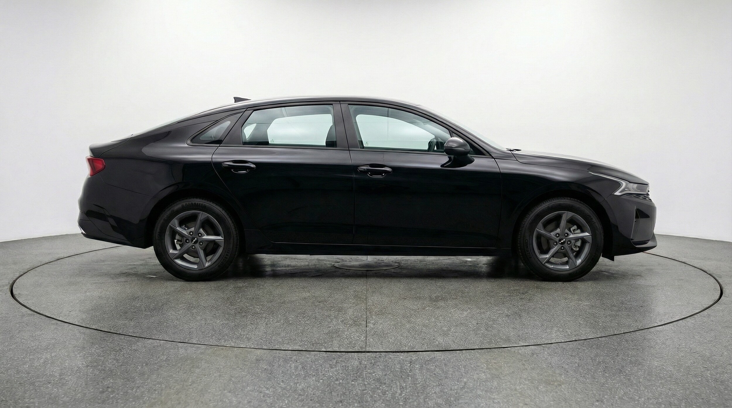 Thumbnail: 2025 Kia K4 - 8