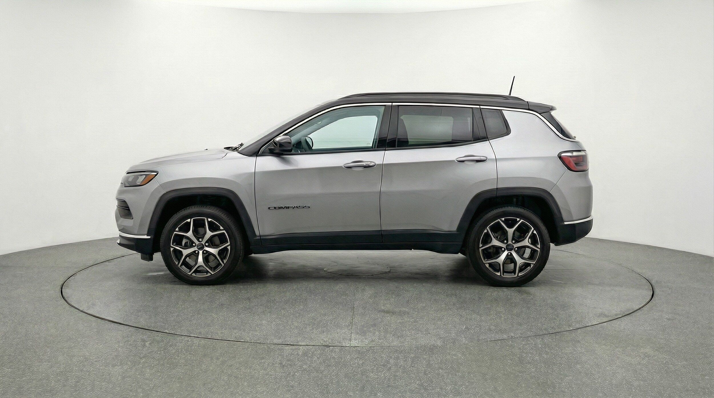 Thumbnail: 2025 Jeep Compass - 4