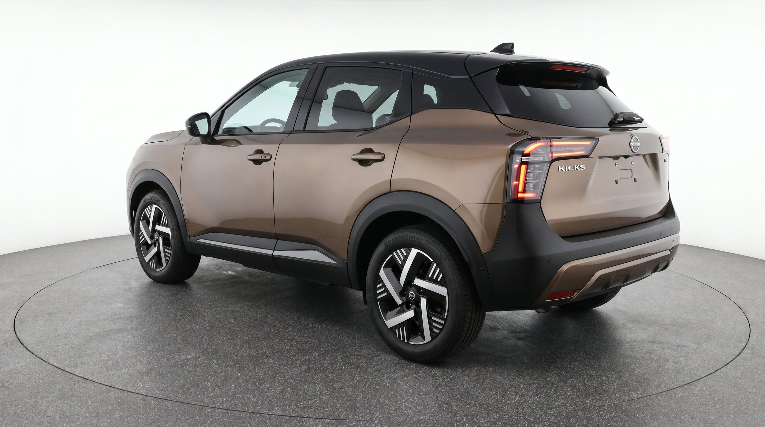 Thumbnail: 2026 Nissan Kicks - 6