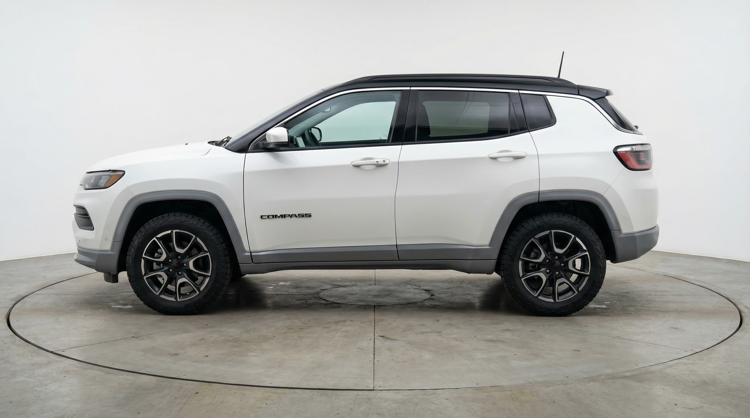 Thumbnail: 2025 Jeep Compass - 4
