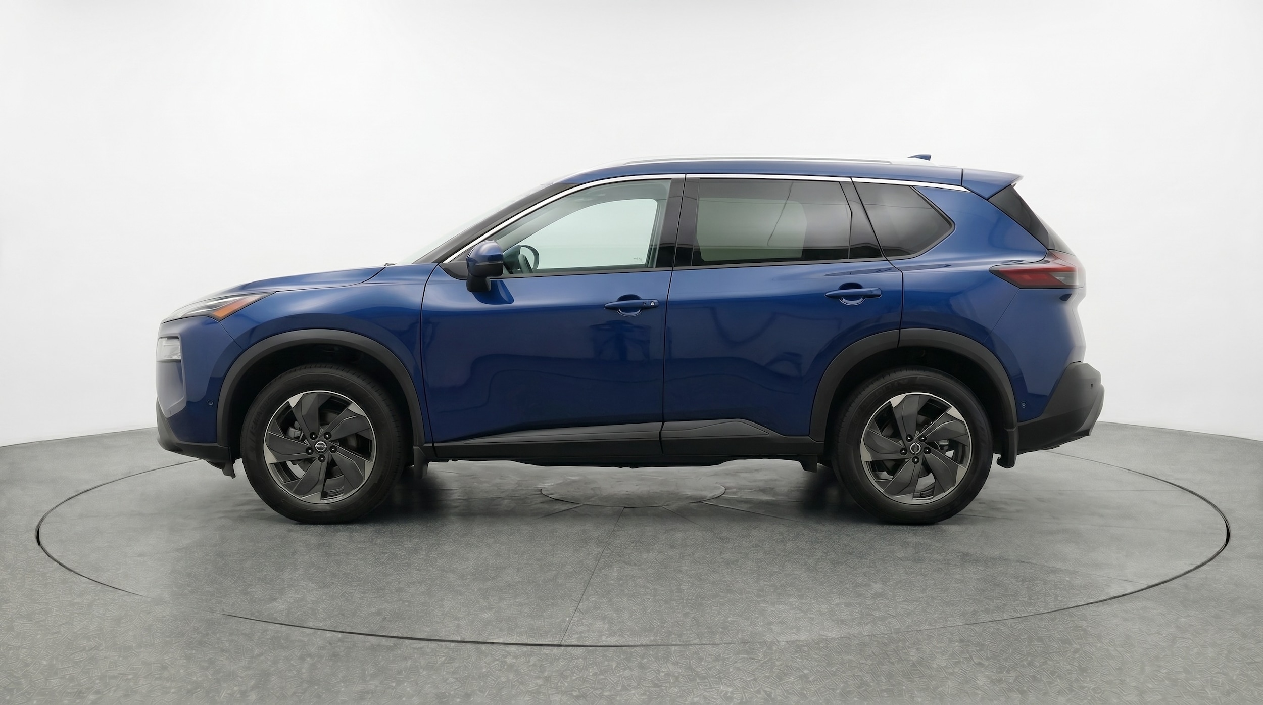 Thumbnail: 2025 Nissan Rogue - 4