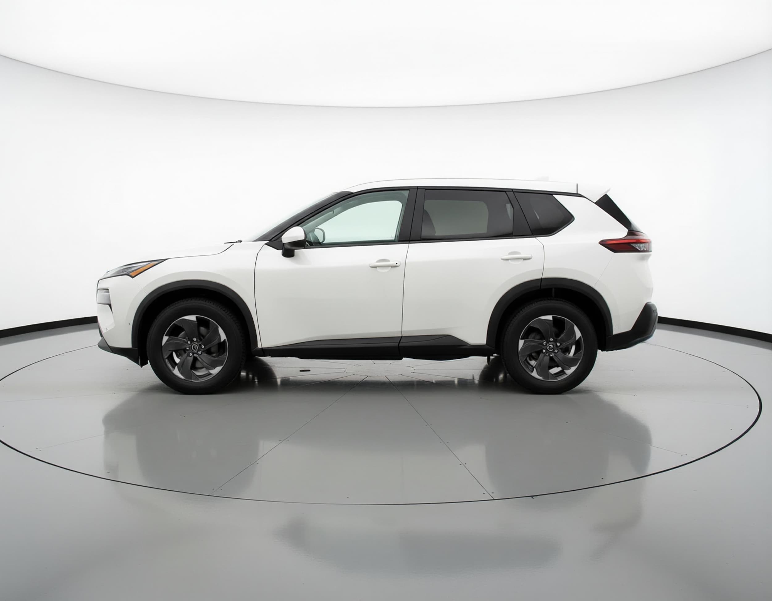 Thumbnail: 2025 Nissan Rogue - 4