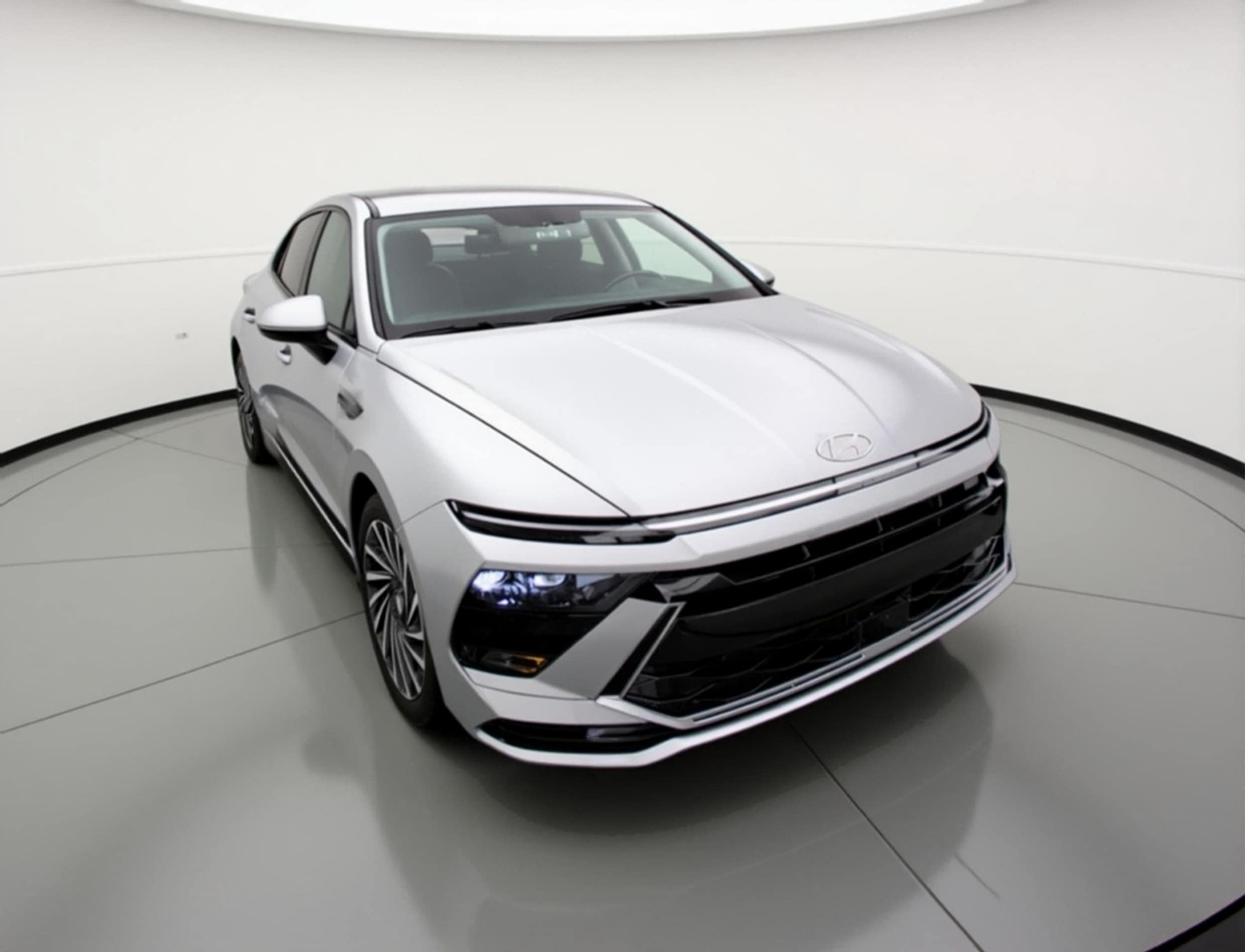 Thumbnail: 2025 Hyundai Sonata - 1