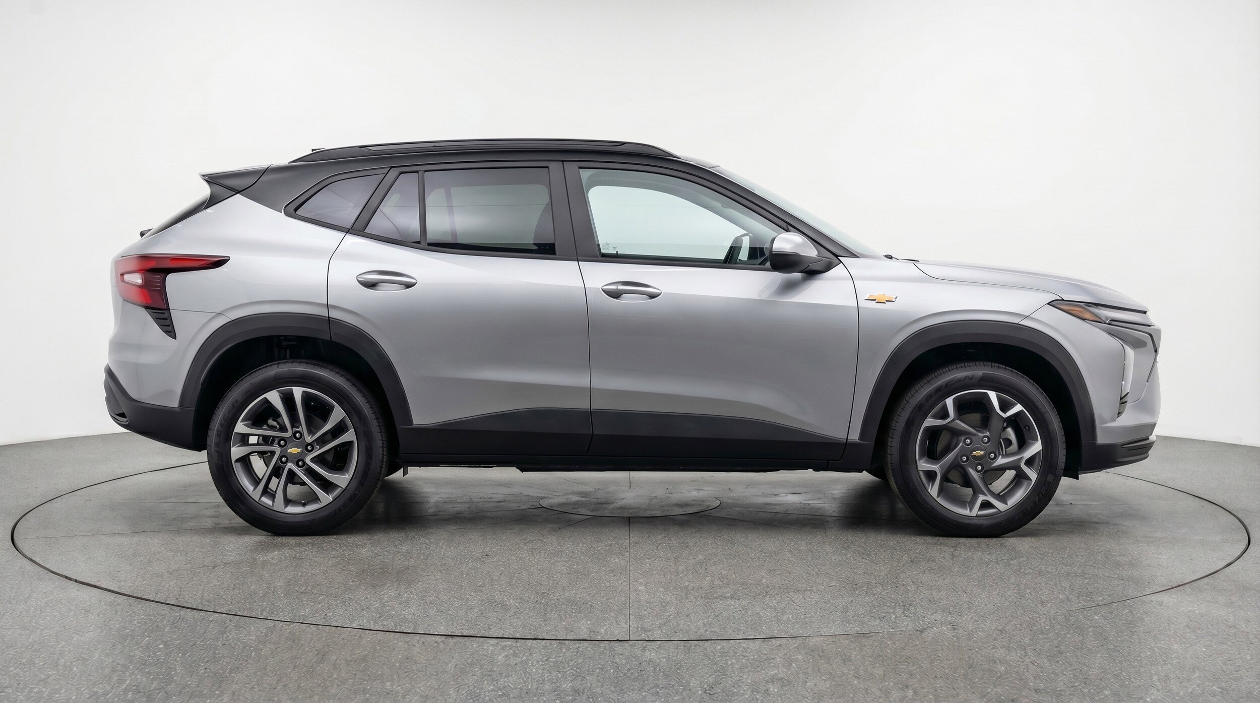 Thumbnail: 2025 Chevrolet Trax - 11