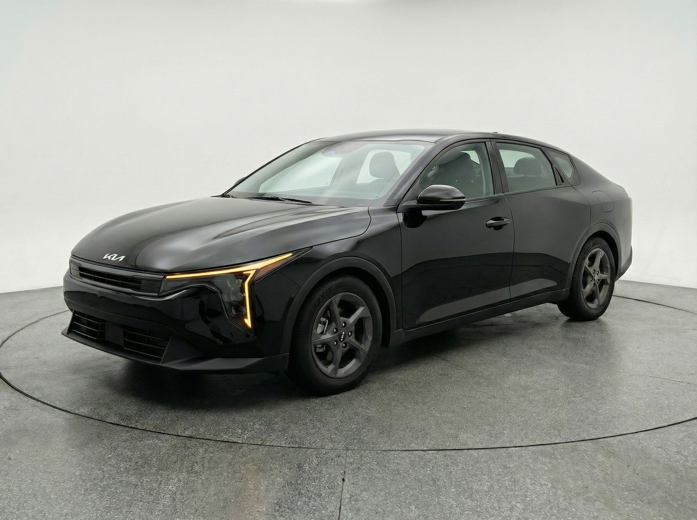 Thumbnail: 2025 Kia K4 - 3