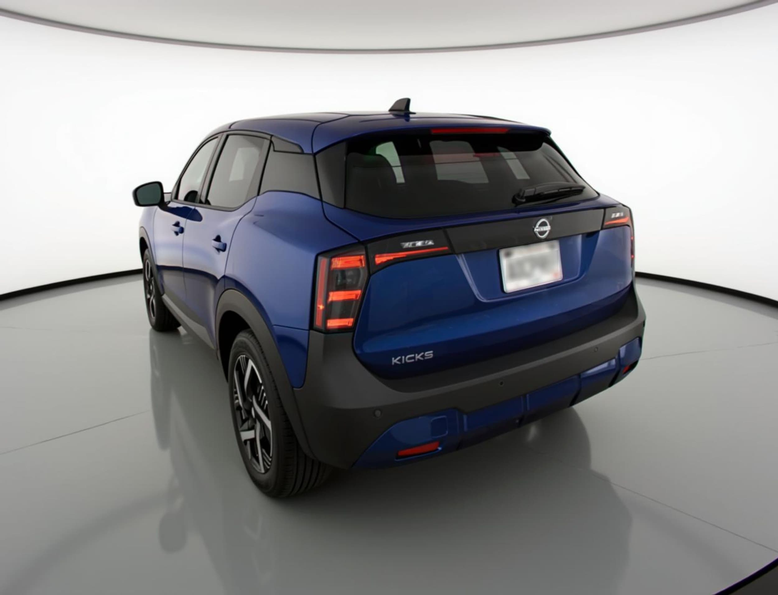 Thumbnail: 2025 Nissan Kicks - 5