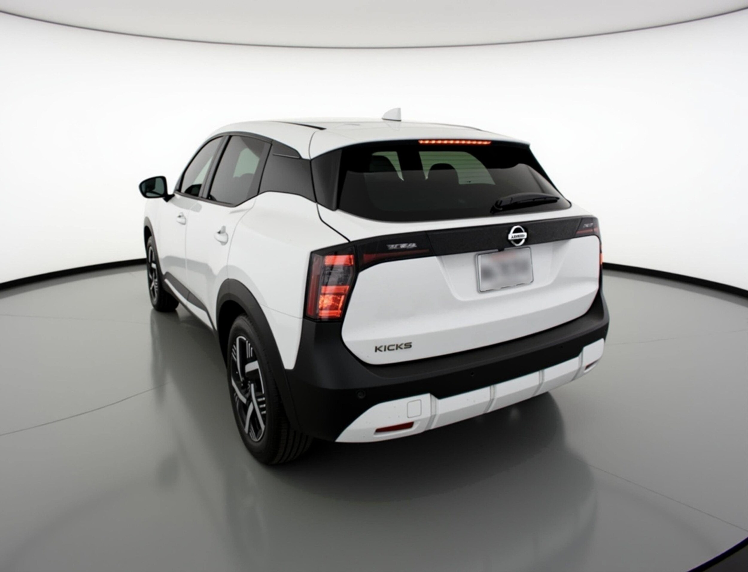 Thumbnail: 2025 Nissan Kicks - 6